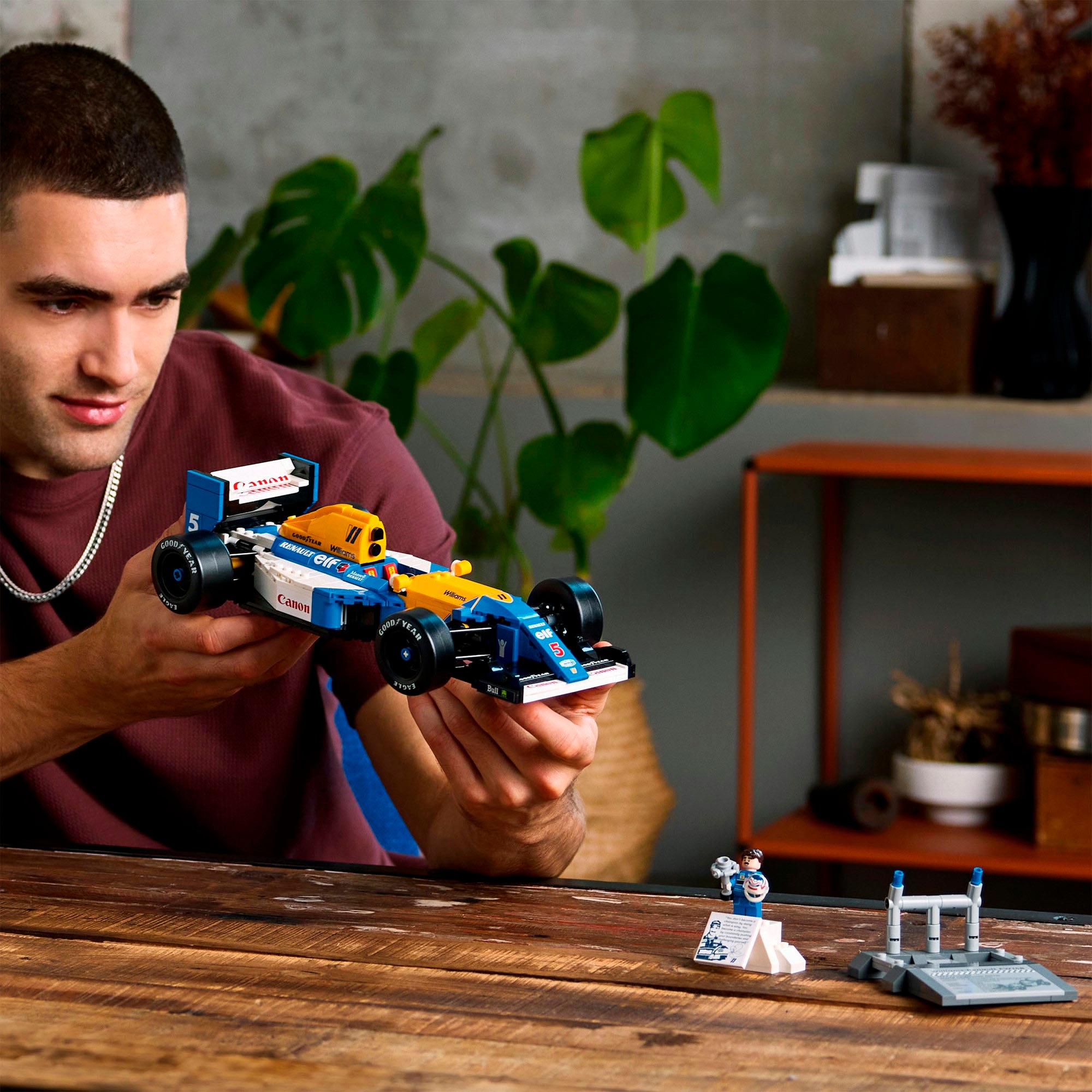 LEGO® Konstruktionsspielsteine »Williams Racing FW14B mit Nigel Mansell (10353), LEGO® Icons« Made in Europe