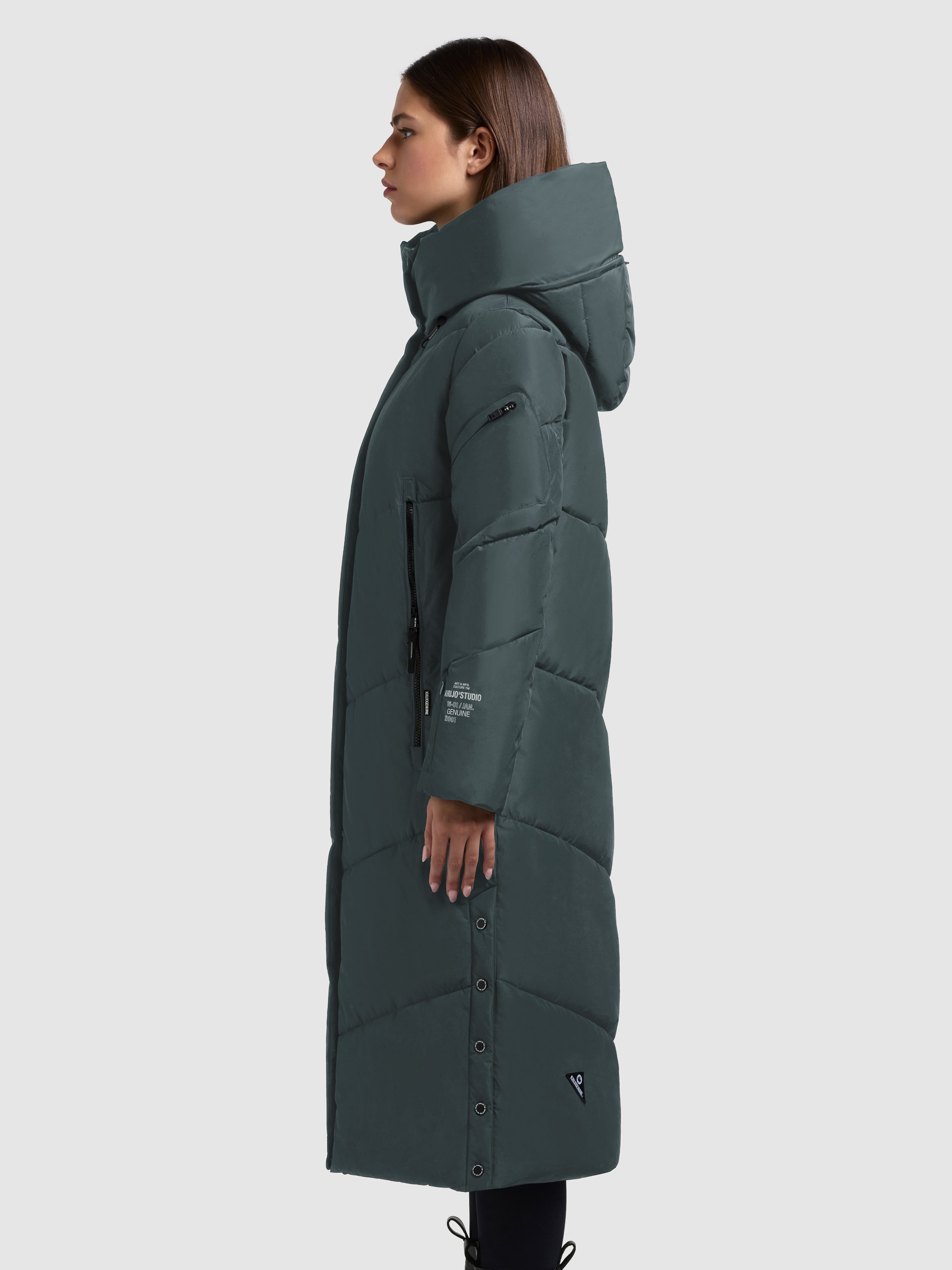 khujo Manteau matelassé »PULSET MATT« grosse Kapuze, Reissverschlusstaschen