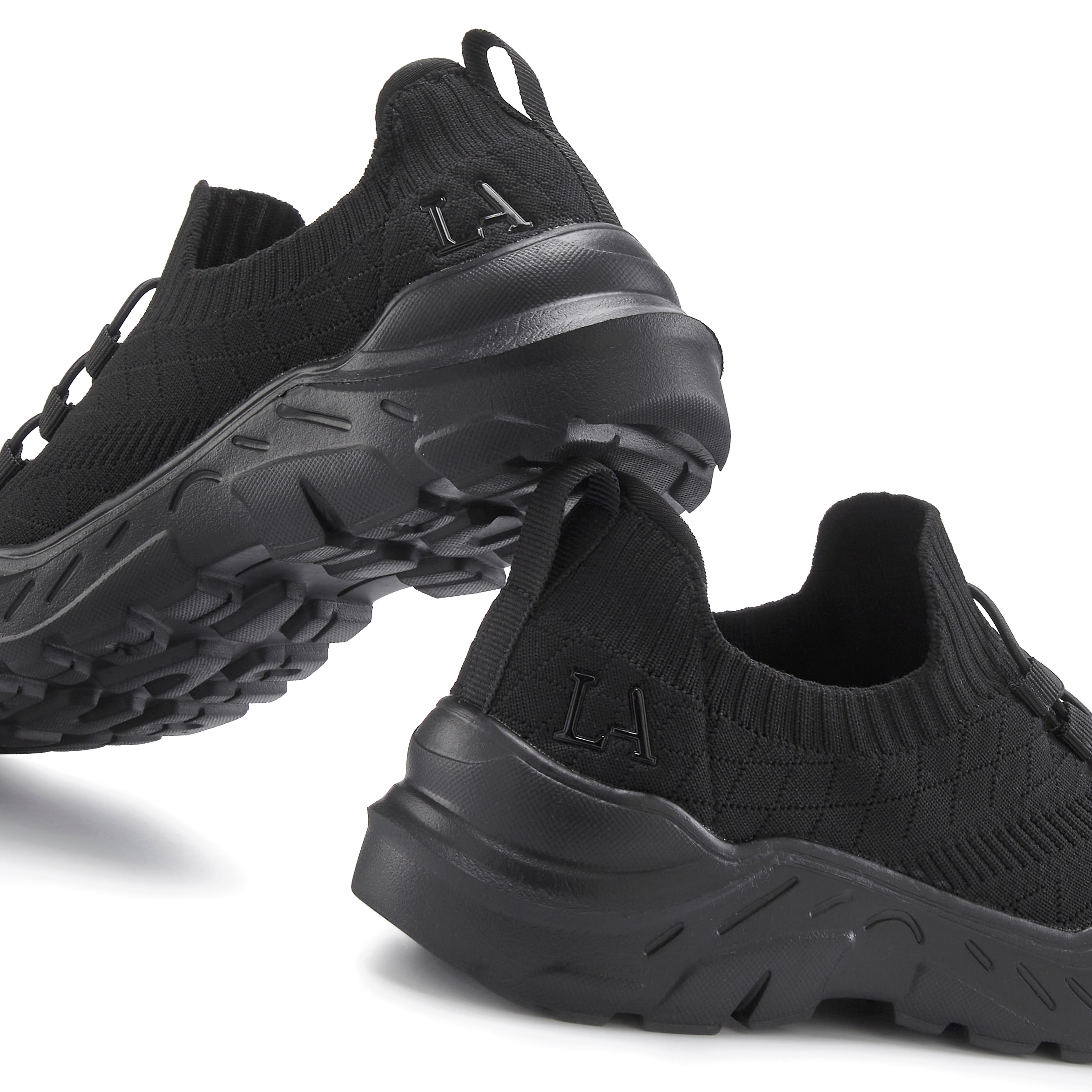 LASCANA ACTIVE Sneaker »Halbschuh, Freizeitschuh, ultraleicht und bequem,«, zum Reinschlüpfen und elastischen Schnürbändern VEGAN