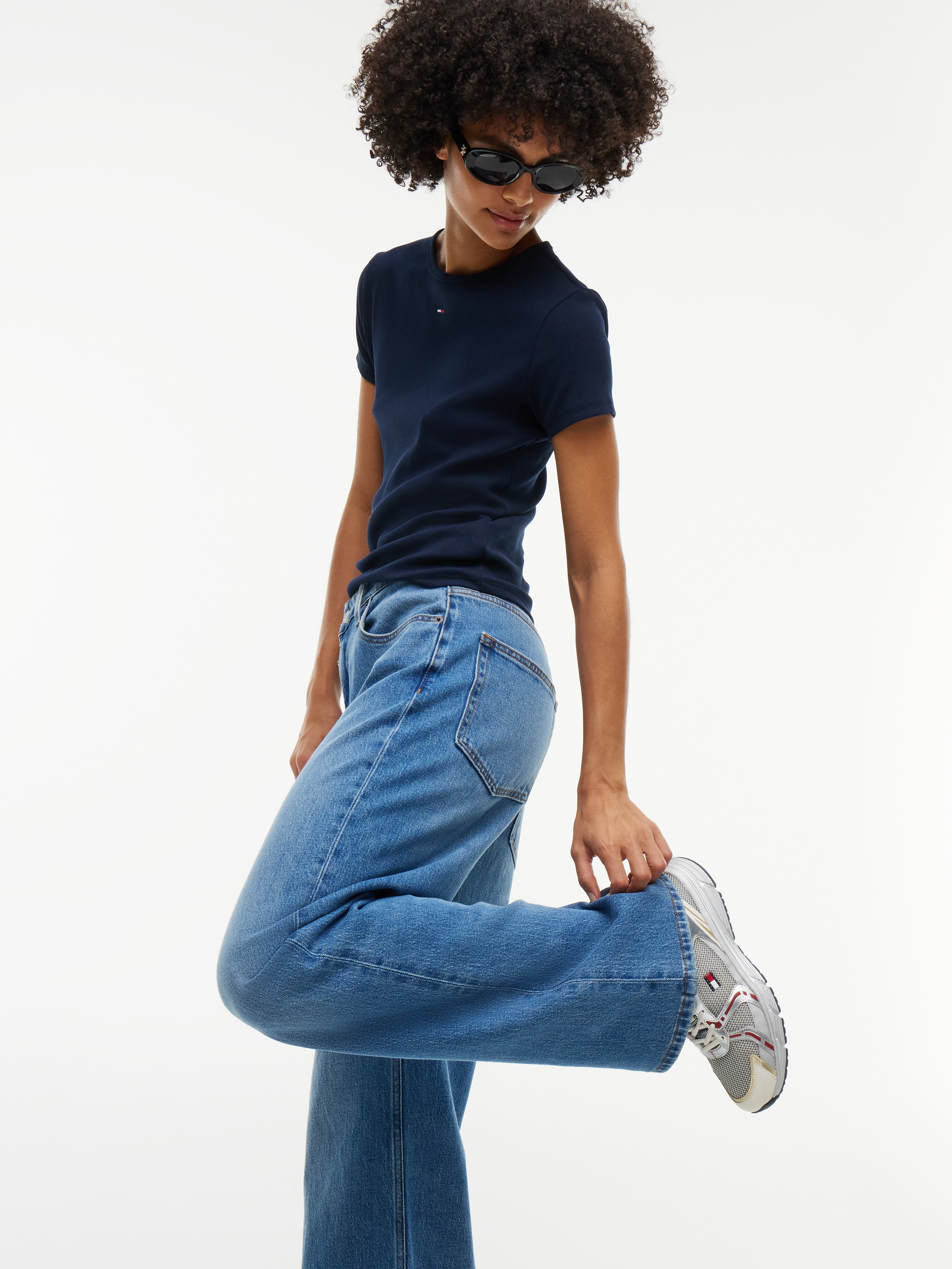 Tommy Jeans Jeans Relax-fit »MIA MID RELAXED STRAIGHT BJ0133« mélange coton, coupe décontractée
