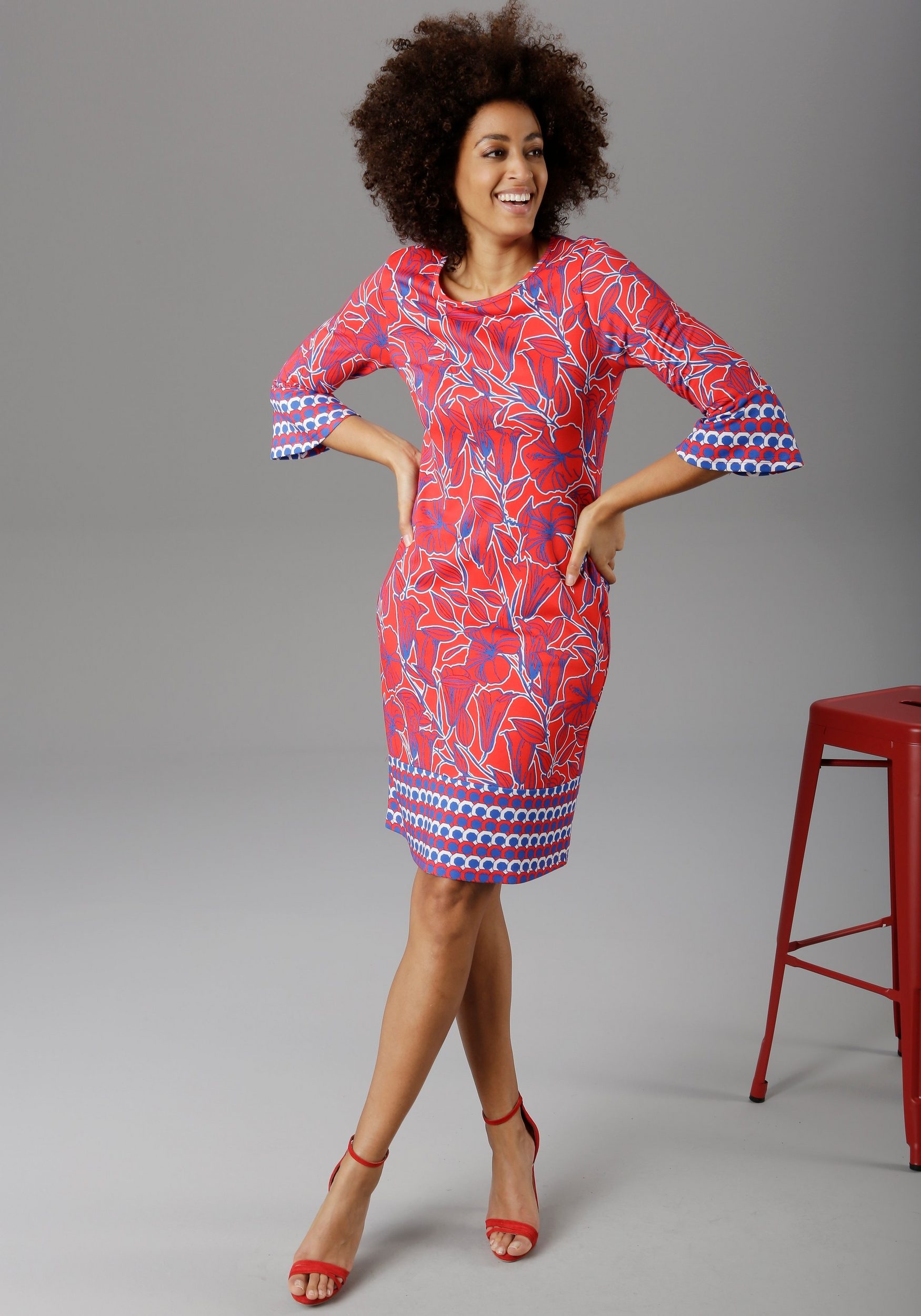 Image of Aniston SELECTED Sommerkleid, mit Trompetenärmeln bei Ackermann Versand Schweiz