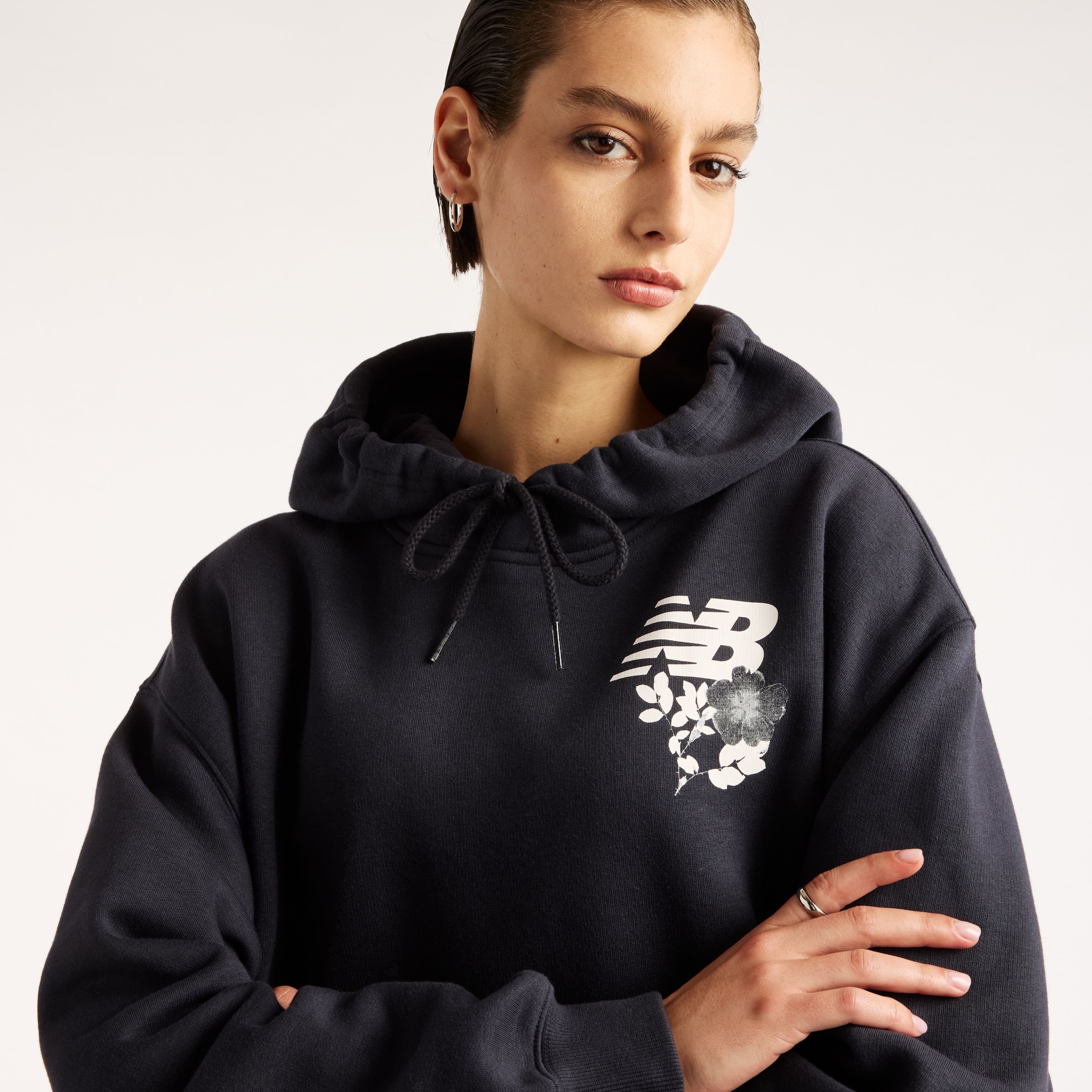 New Balance Sweat à capuche »PRESSED FLOWERS HOODIE«, aus Baumwolle und Polyester, für Erwachsene
