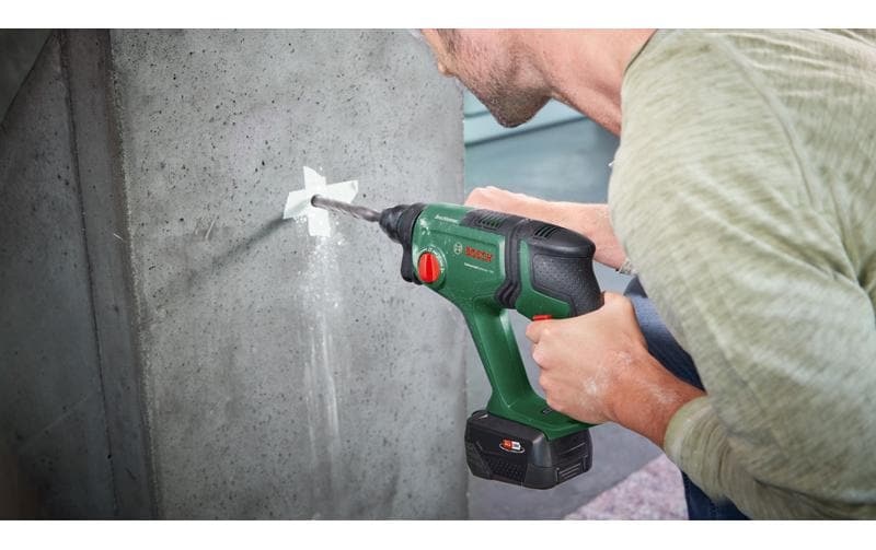 BOSCH Marteau perforateur sans fil »UniversalHammer 18V« sans batterie ni chargeur