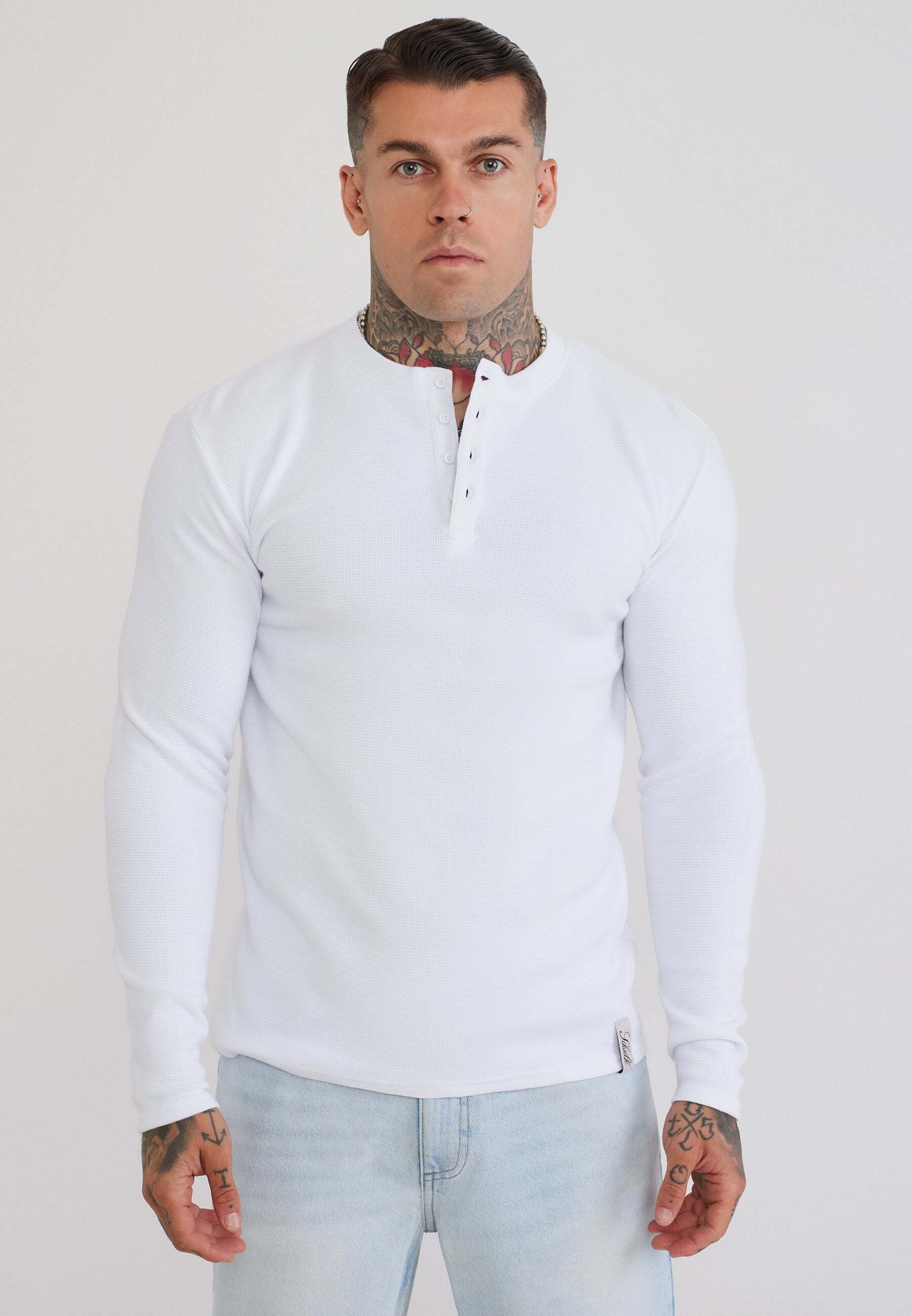 Image of Siksilk T-Shirt "Siksilk T-Shirt Henley"