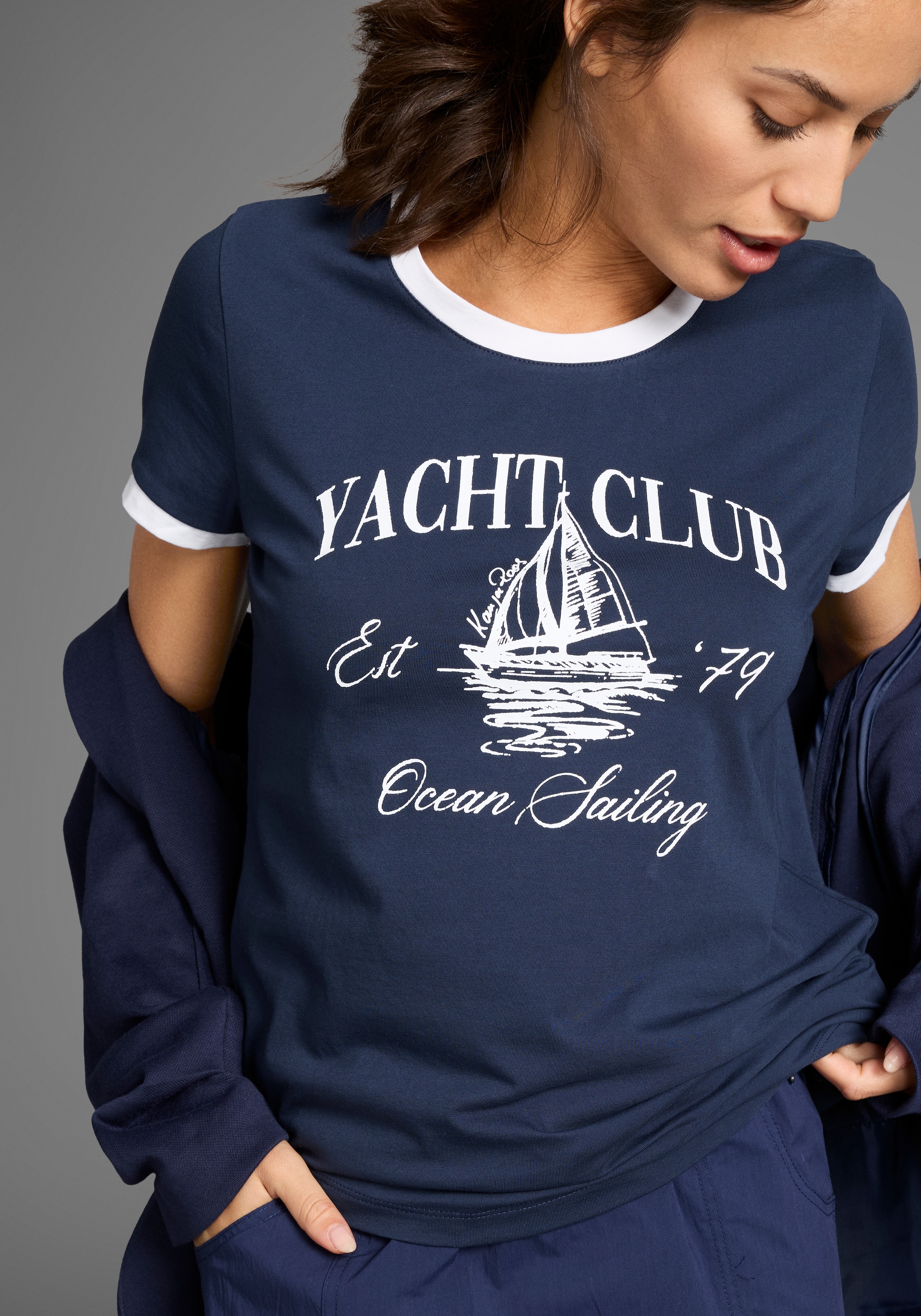 Image of KangaROOS T-Shirt mit maritimen Print und Kontrastdetails