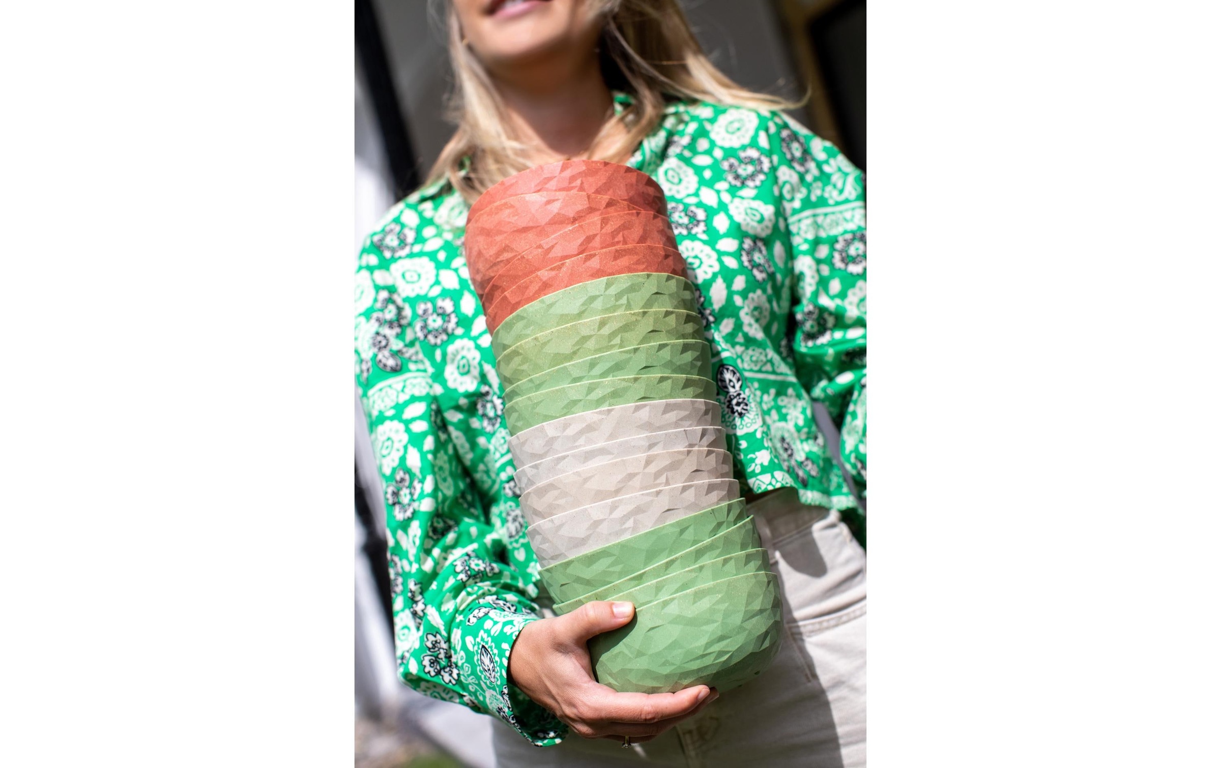 KOZIOL Schale »Club 45338 cm, 4 Stück, Grau« 4 Stk. aus Kunststoff