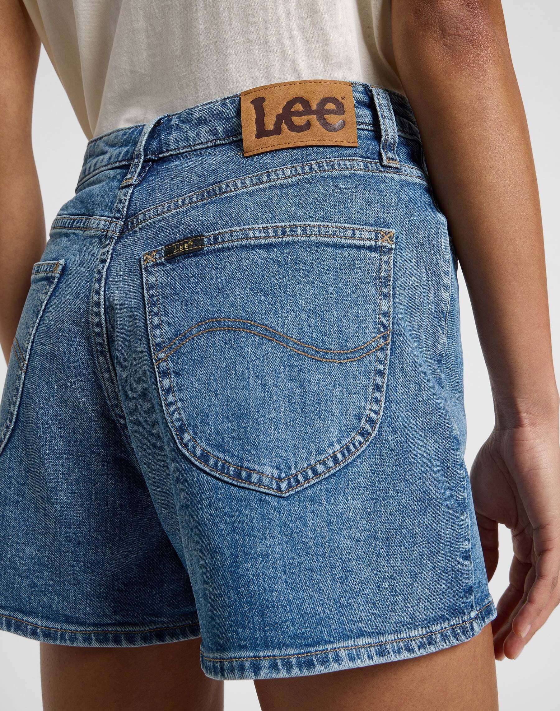 Lee® Jeansshorts »LEE Jeansshorts Carol Short«