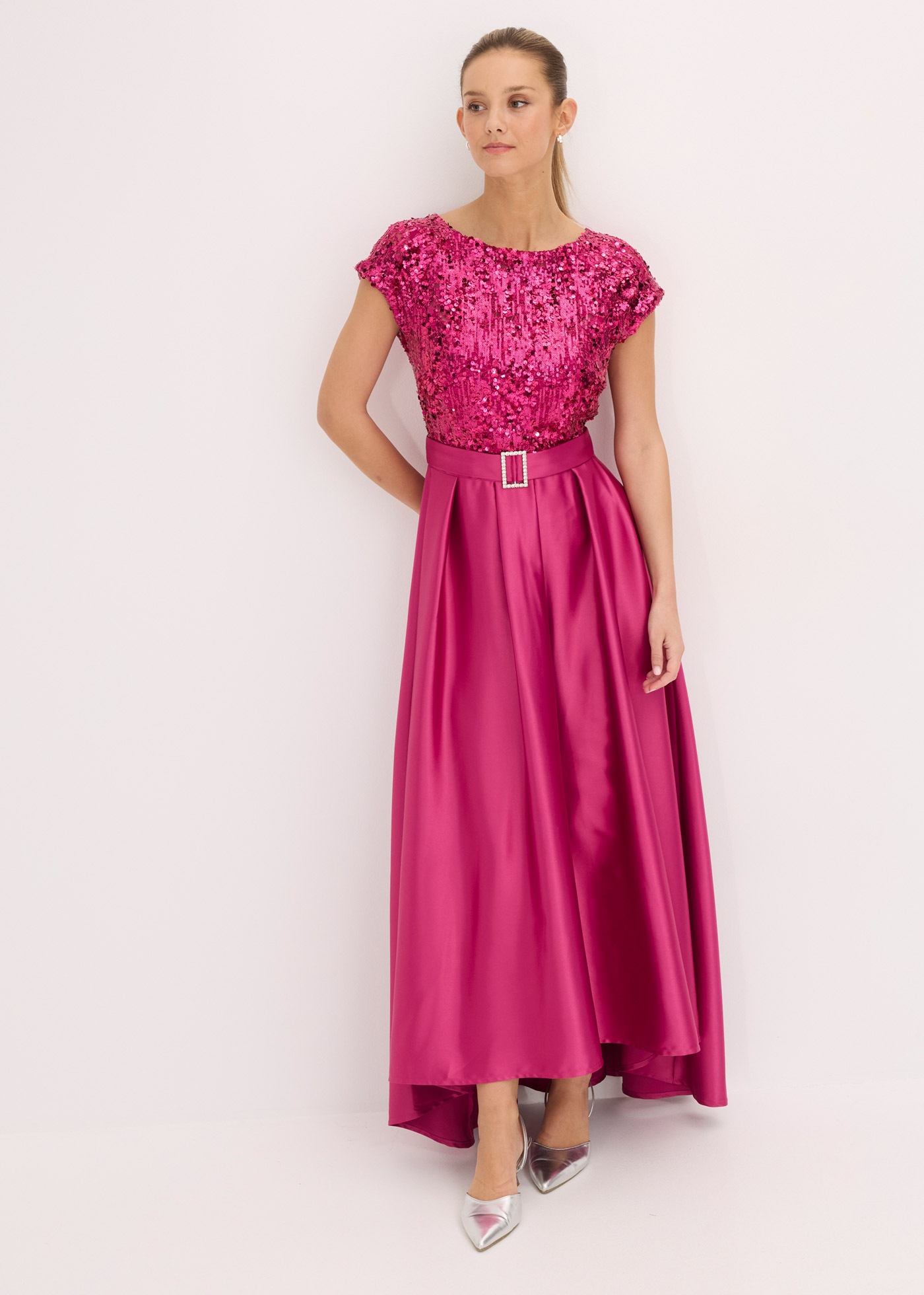 Image of bonprix Abendkleid für festliche Anlässe, aus glänzendem Satin, ausgestellte Passform