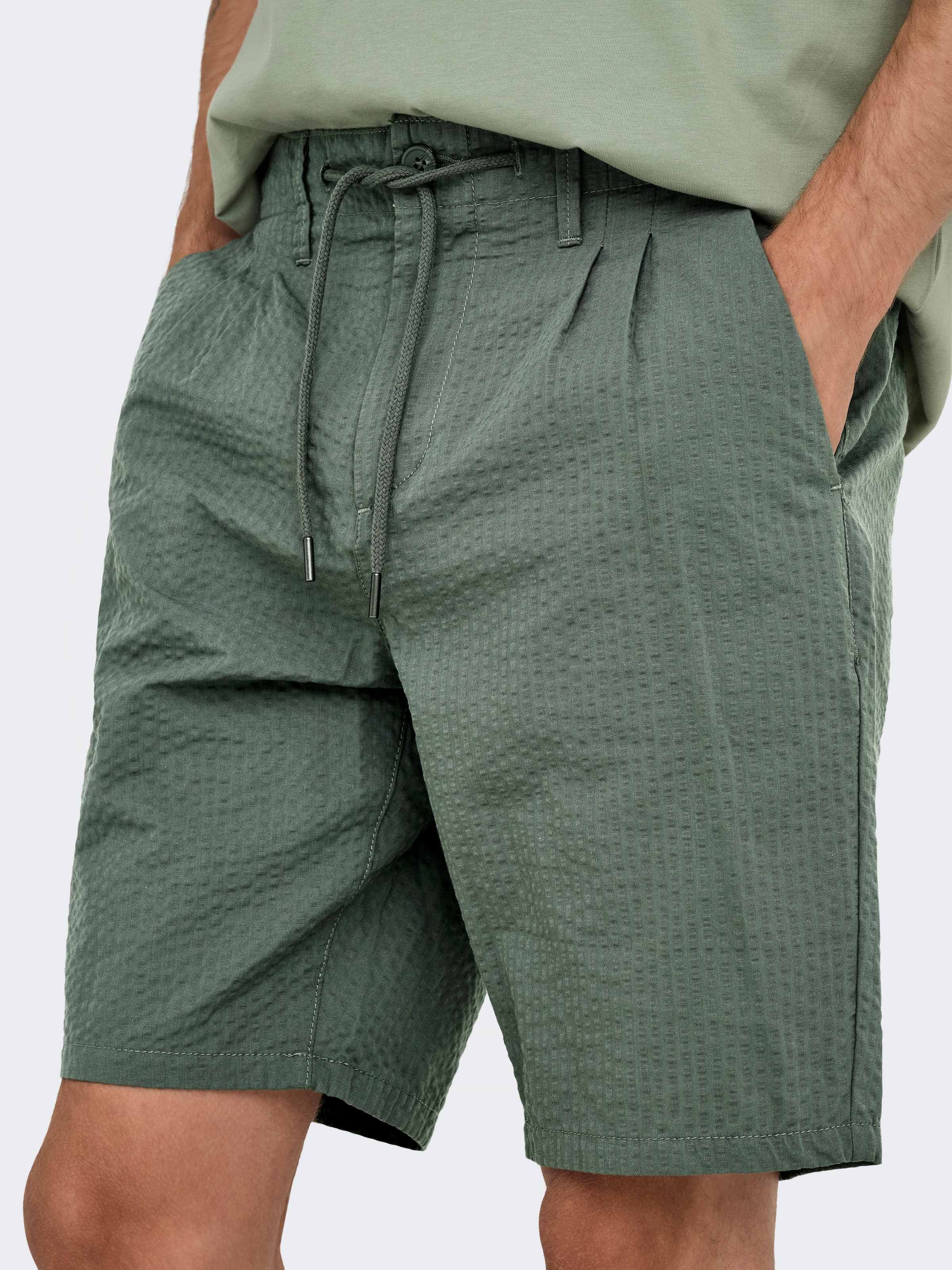 ONLY & SONS Short »ONSLEO LIFE 0009 SEERSUCKER SHORTS NOOS«