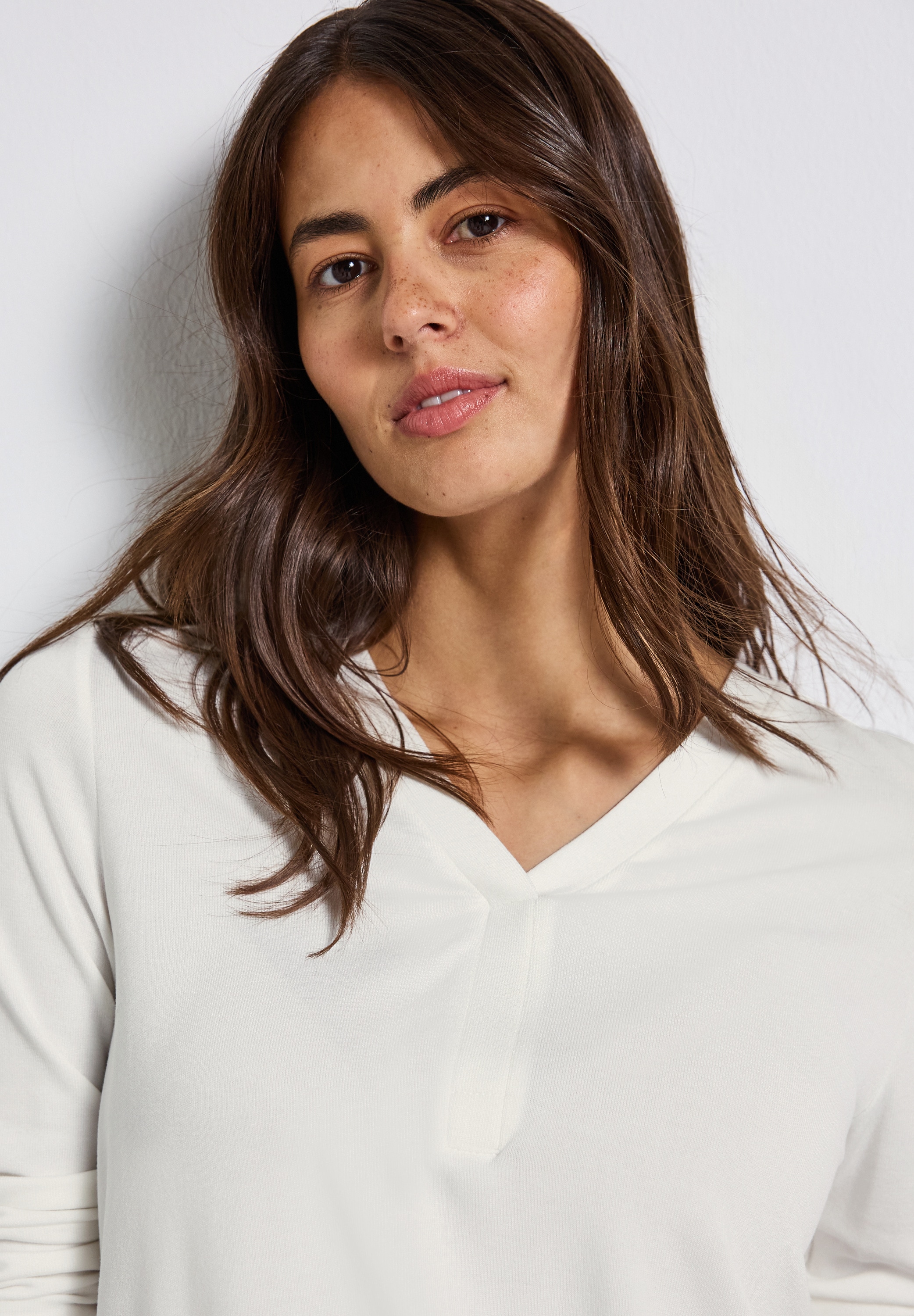 Image of STREET ONE Langarmshirt mit V-Ausschnitt