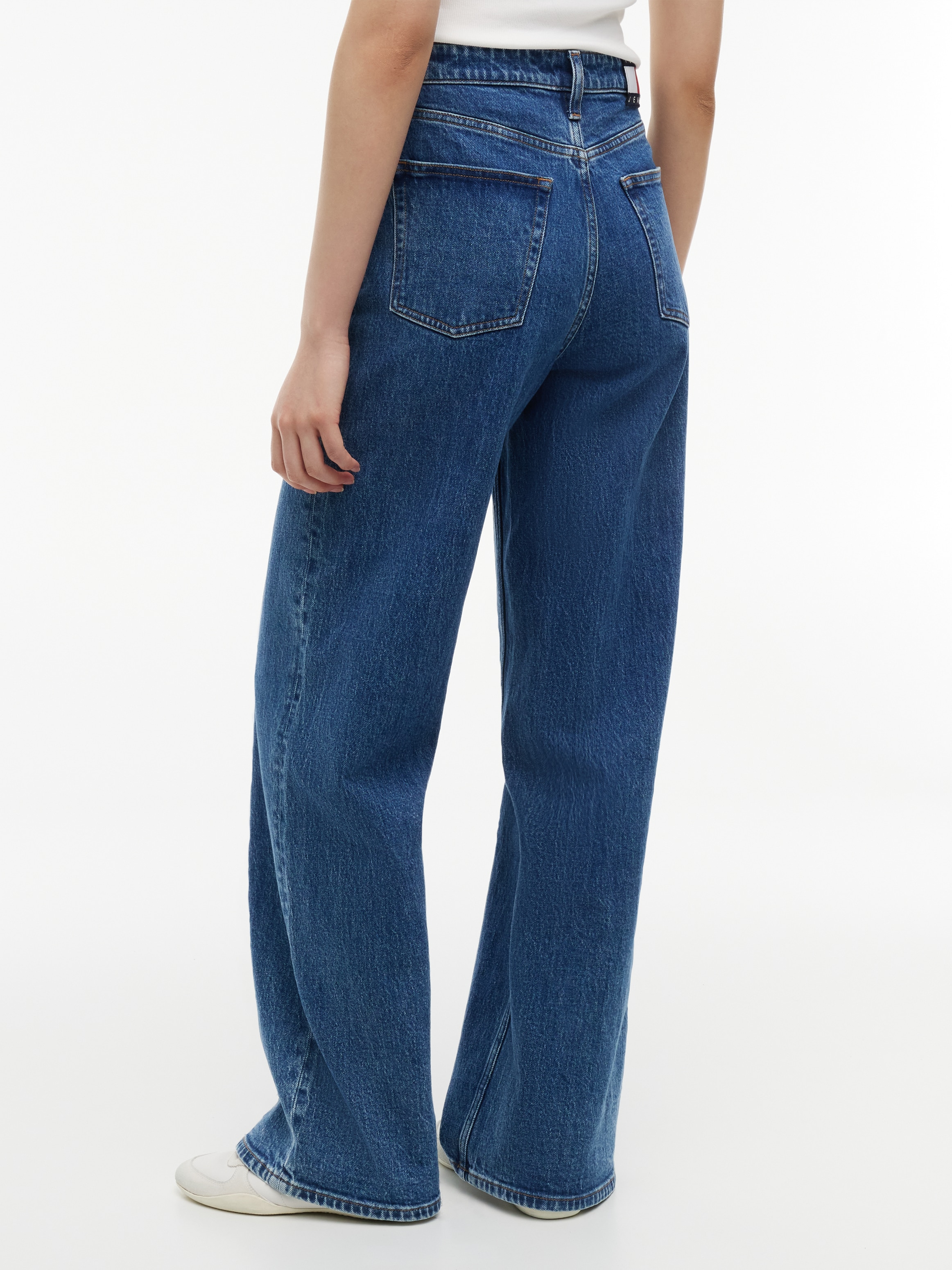 Tommy Jeans Jeans taille haute »CLAIRE HR WIDE BJ4133« mélange de coton, coupe décontractée