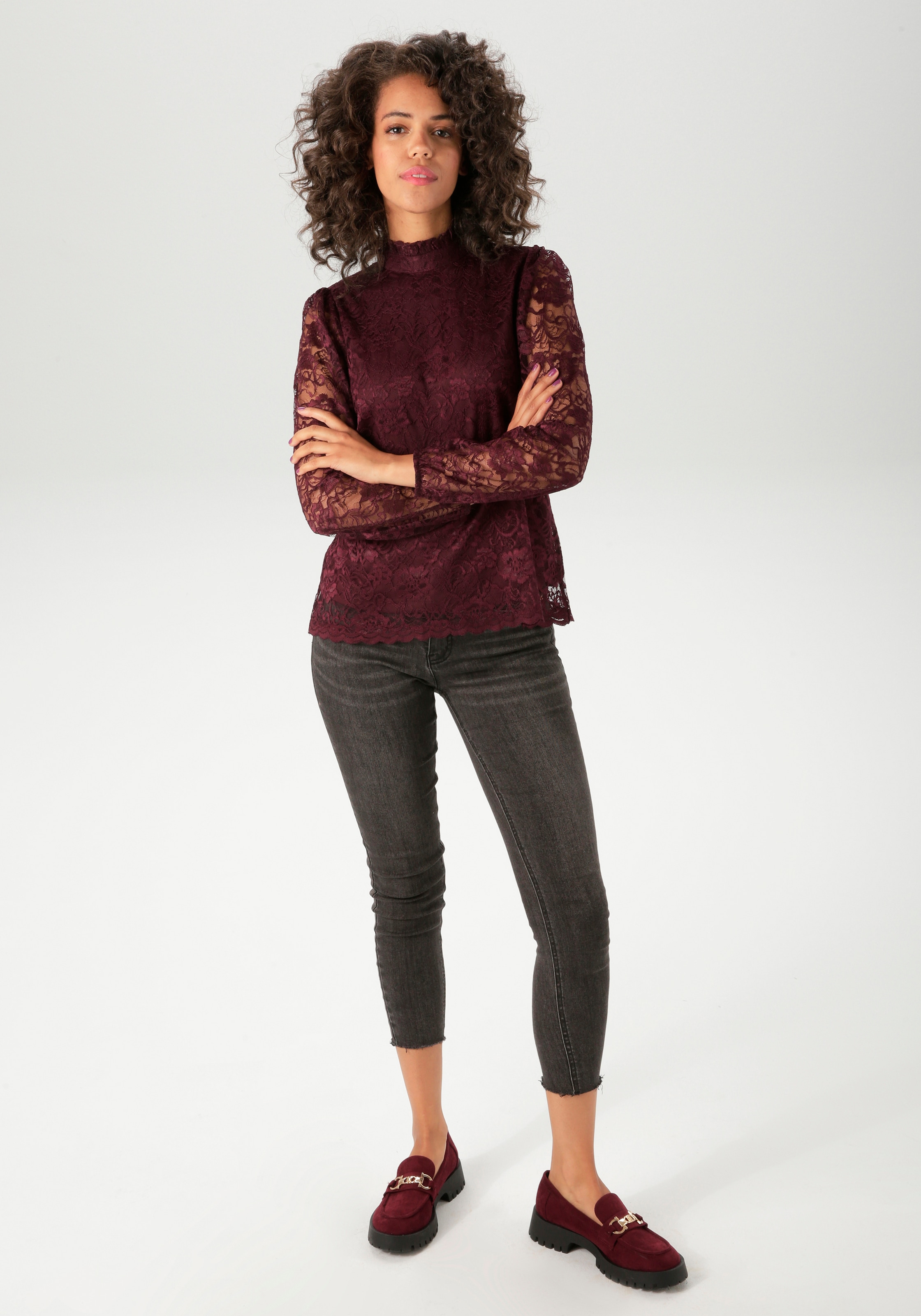Aniston CASUAL Spitzenbluse, aufwändig mit edlen Rosen verziert - NEUE KOLLEKTION