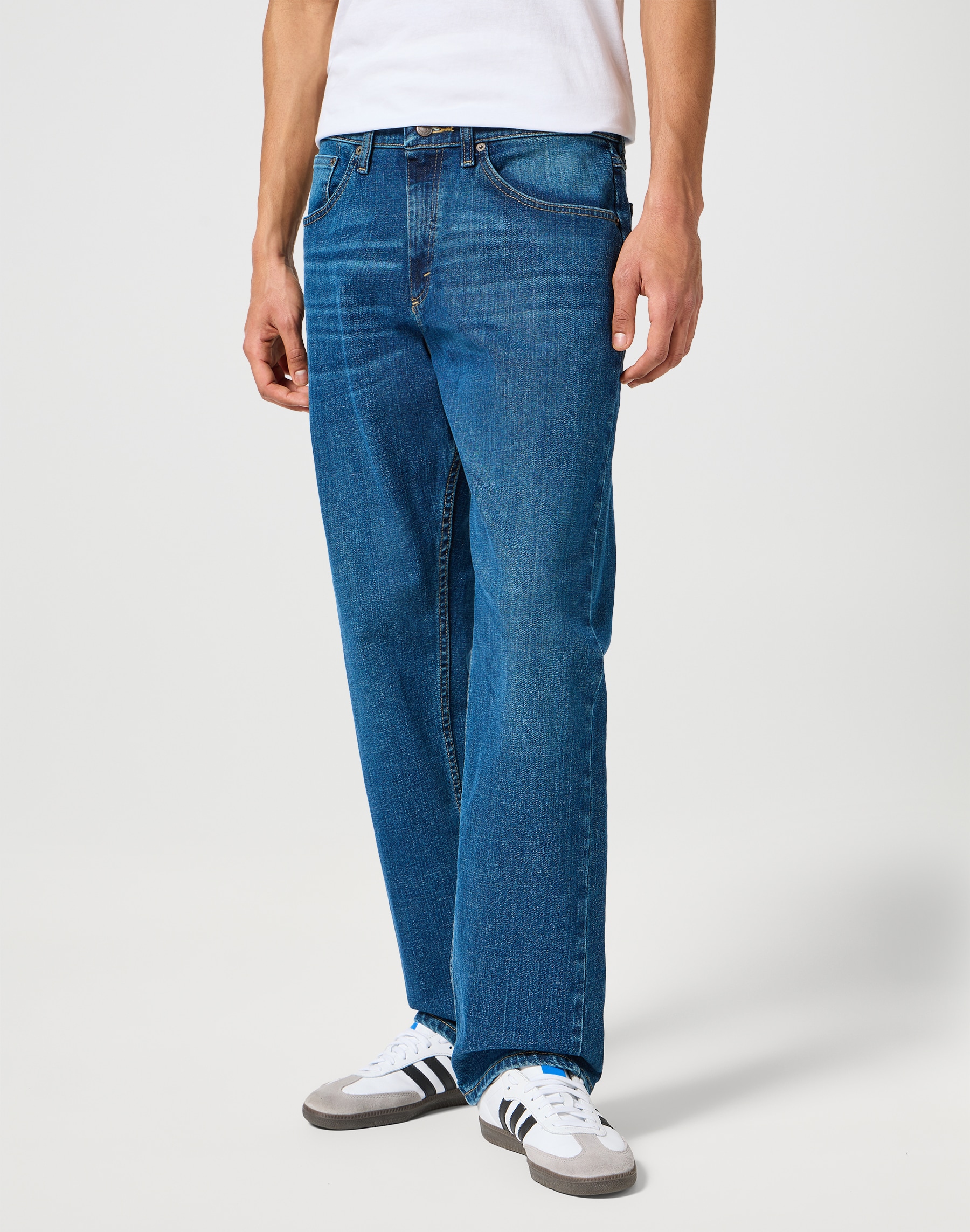 Image of Wrangler Relax-fit-Jeans mit normaler Leibhöhe