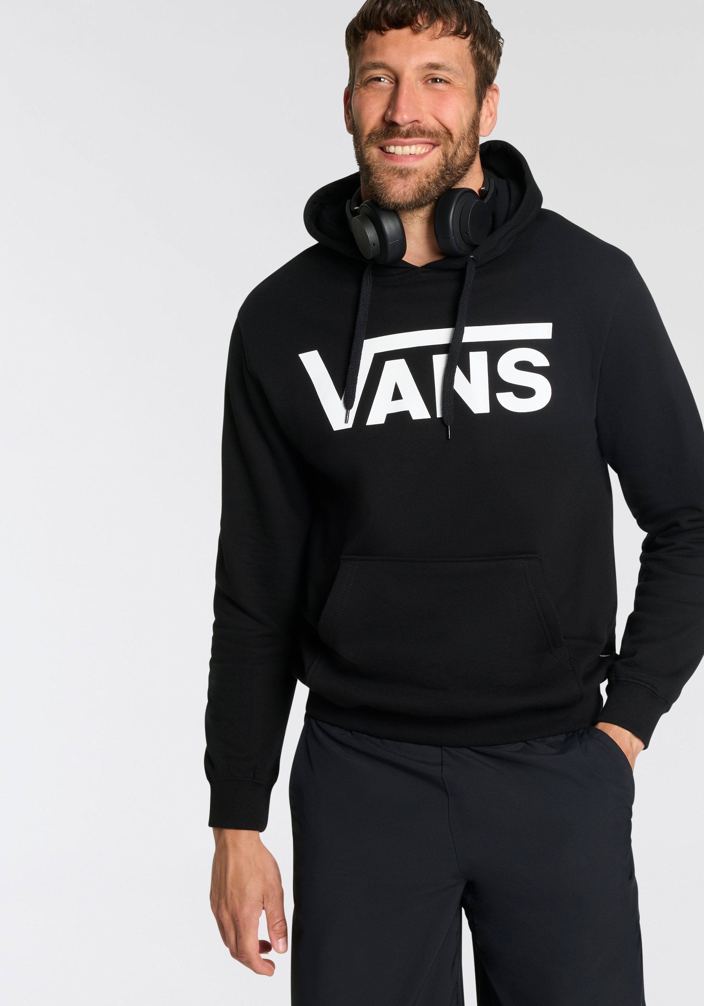 Image of Vans Kapuzensweatshirt "MN VANS CLASSIC PO HOODIE II", mit grossem Logoprint vorn, lässig geschnitten