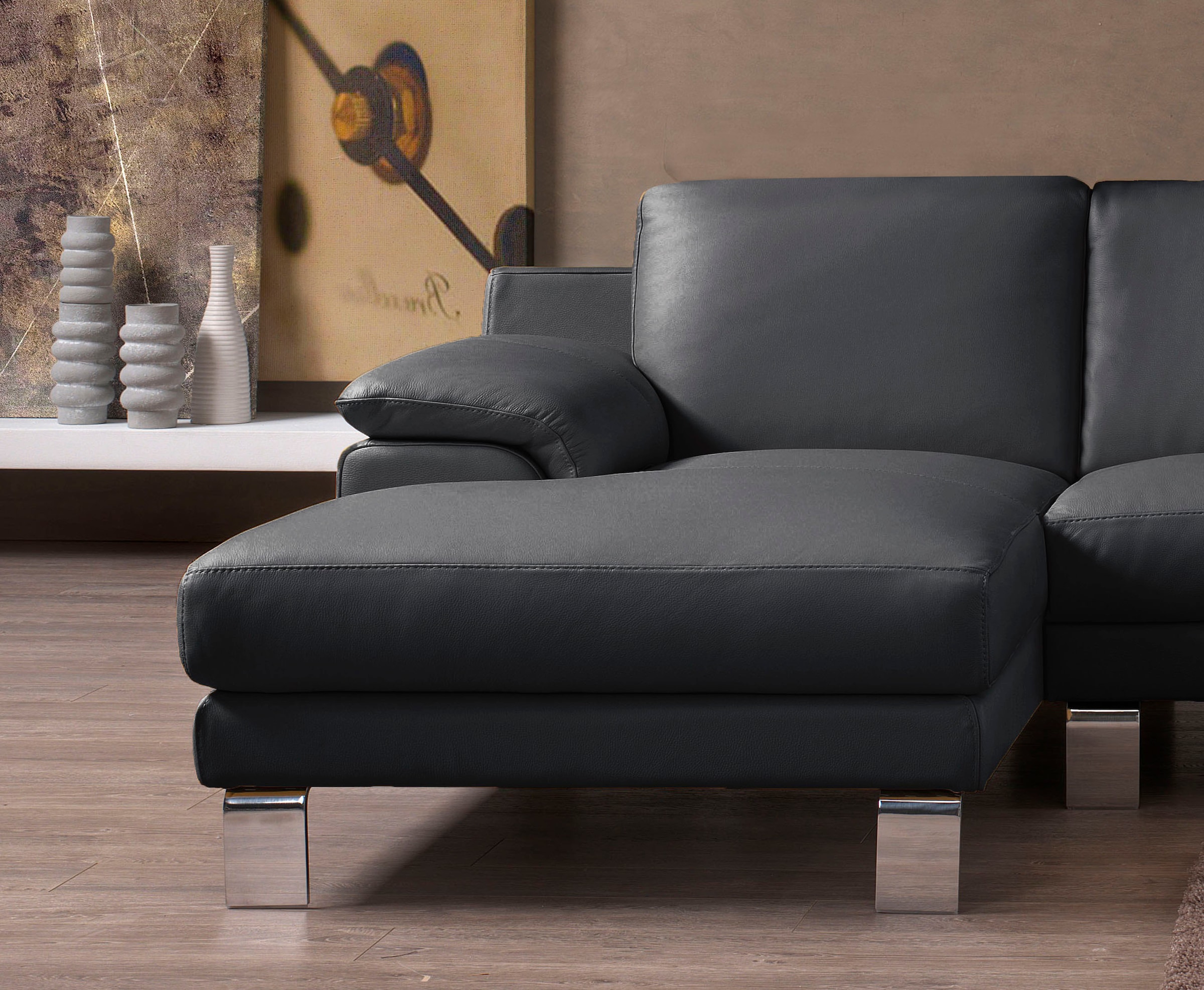 Egoitaliano Ecksofa »Shakira, Design und super Sitzkomfort auf hohem Niveau, tolle Details« mit Recamiere, L-Form, edle Füsse