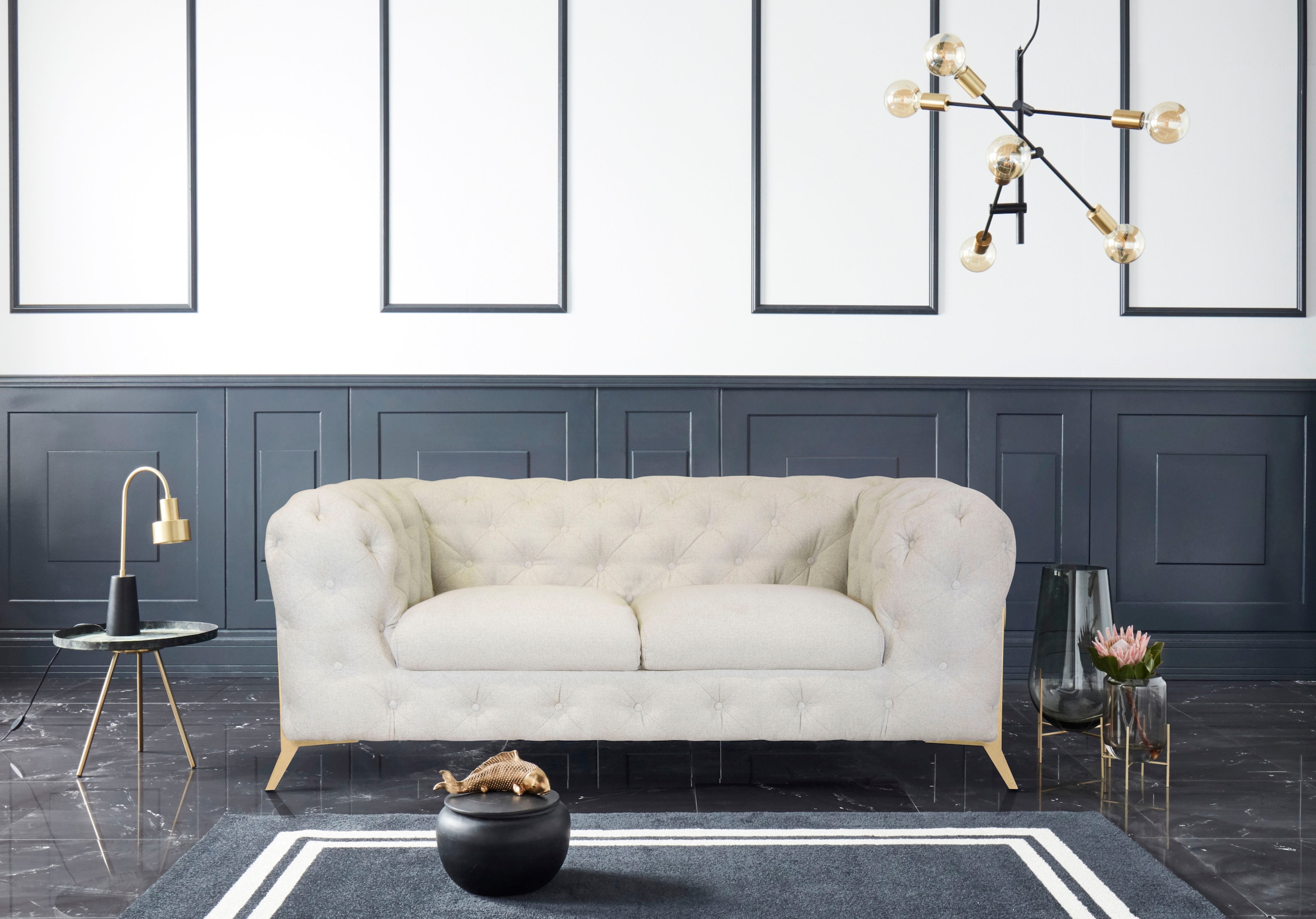 Leonique Chesterfield-Sofa »Amaury«, aufwändige Knopfheftung, moderne Chesterfield Optik, Fussfarbe wählbar