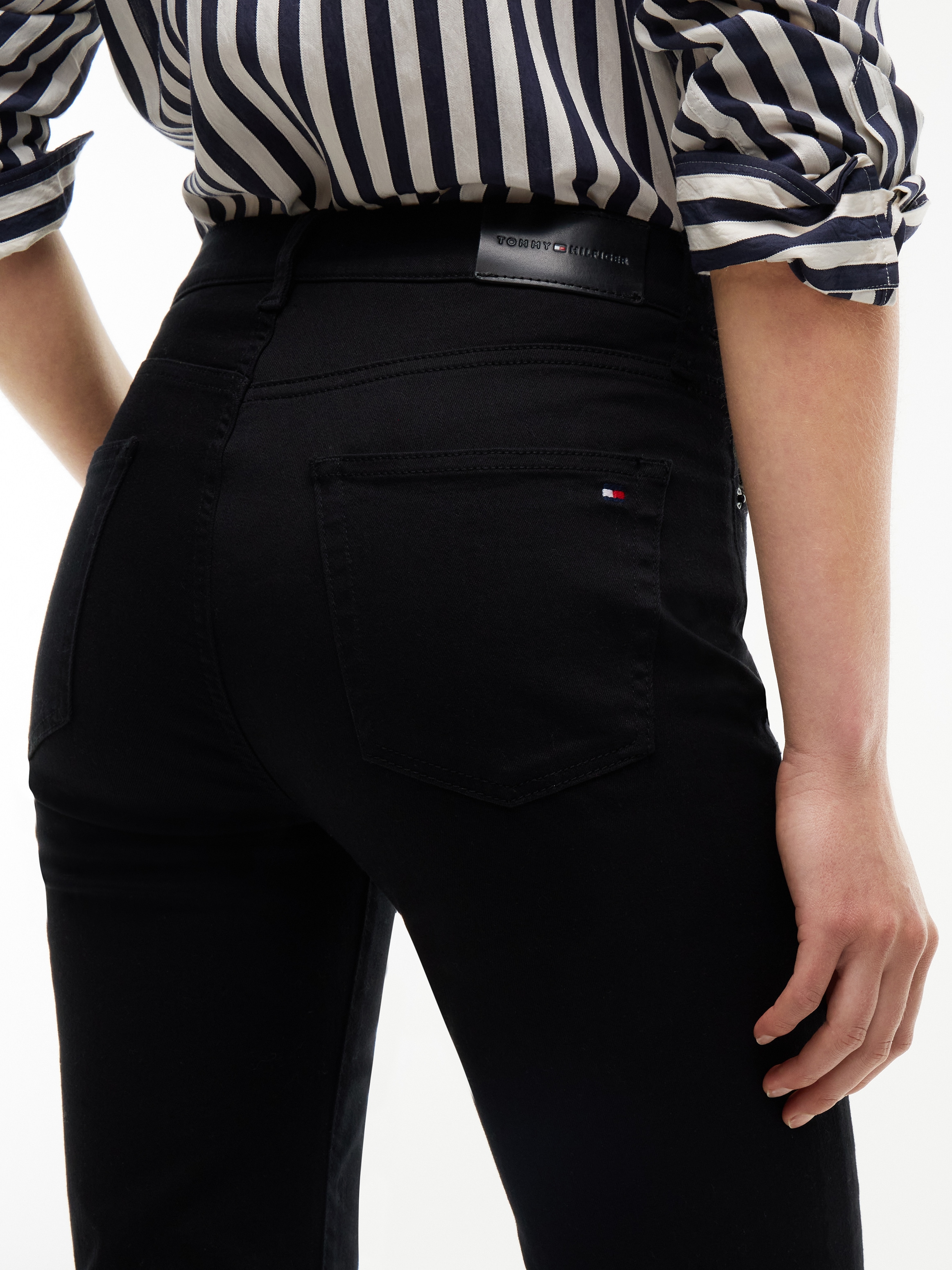 Tommy Hilfiger Jeans bootcut »LUNA MID RISE FLARE STAY BLACK« mélange de coton, coupe évasée, taille mi-haute