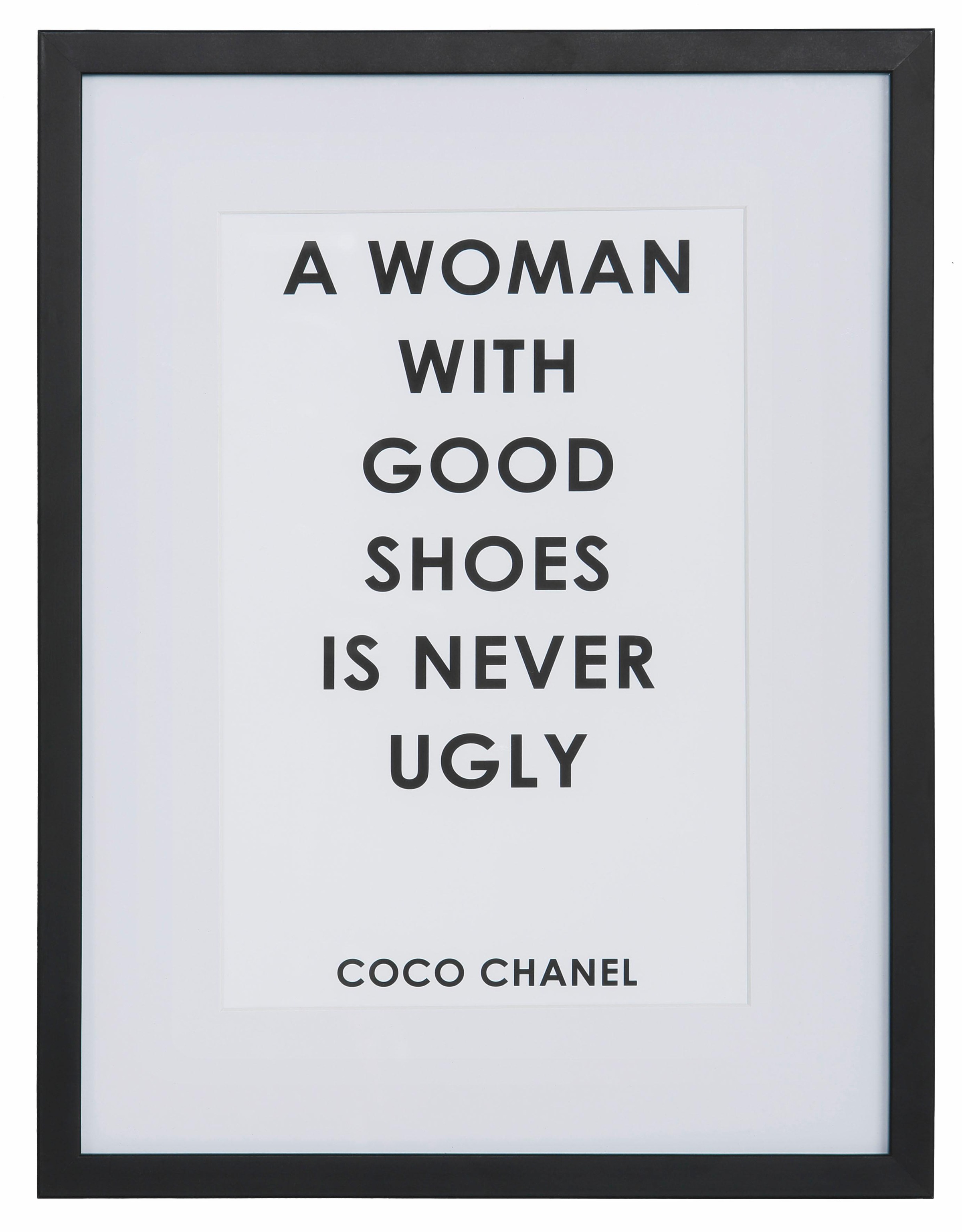 Image of GOODproduct Bild "Zitat Coco Chanel" Motivationsbilder Schriftzug Schriftzüge Schwarz-Weiss Sprüche & Texte HD Premium Poster-Druck inkl. Holzrahmen
