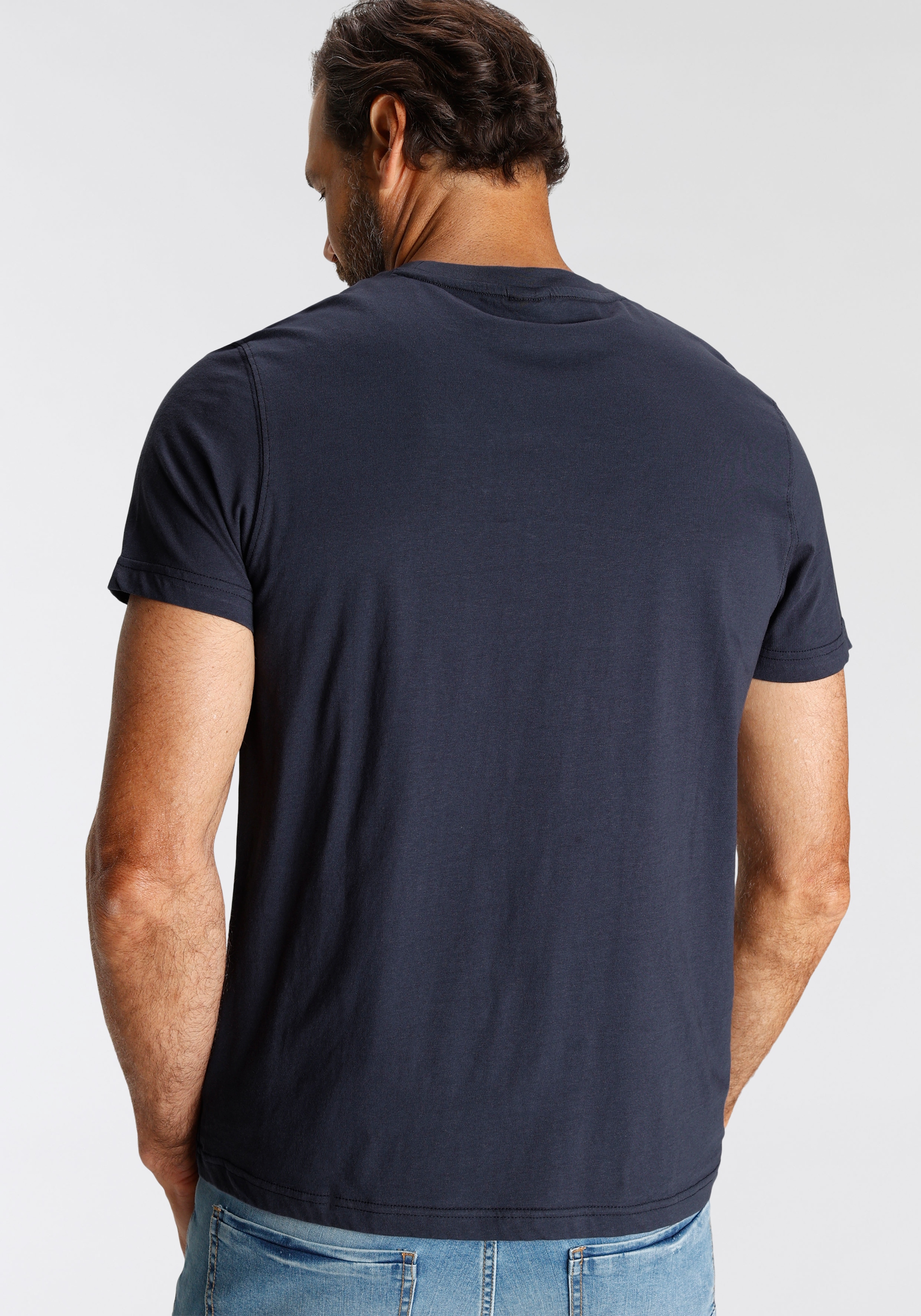 H.I.S T-Shirt Packung, 3er-Pack, 3 Stk. schmal geschnitten,  bedrucktes Design,  aus 100% Baumwolle