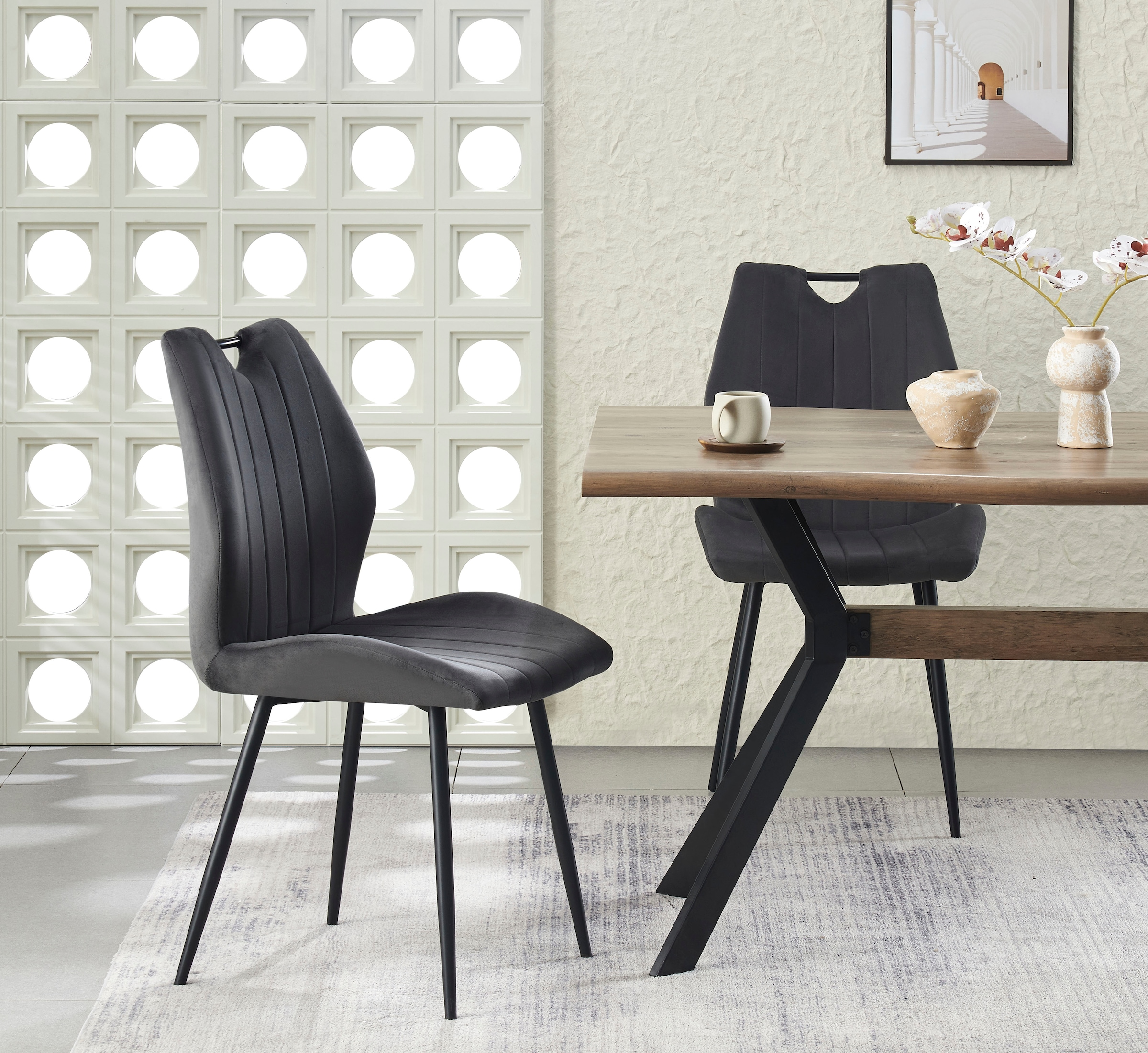 Home affaire Esszimmerstuhl »KILLAM, 2er Set, mit Metallgestell in matt schwarz« (Set) 2 Stk.in verschiedenen Farben, Belsatbarkeit pro Stuhl 120 kg, 360° drehbar