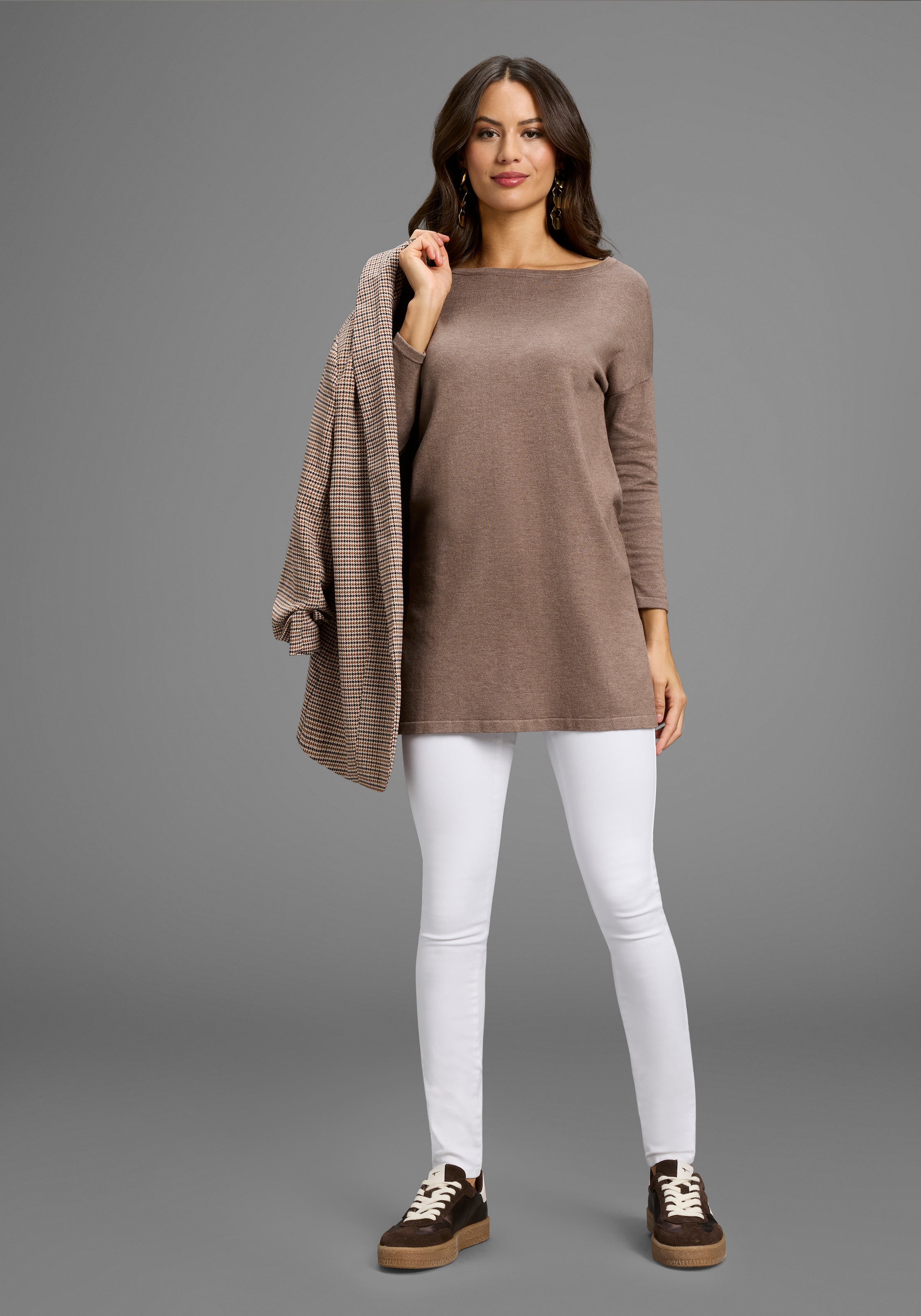 Laura Scott Longpullover, mit U-Boot Ausschnitt und seitlichem Schlitz