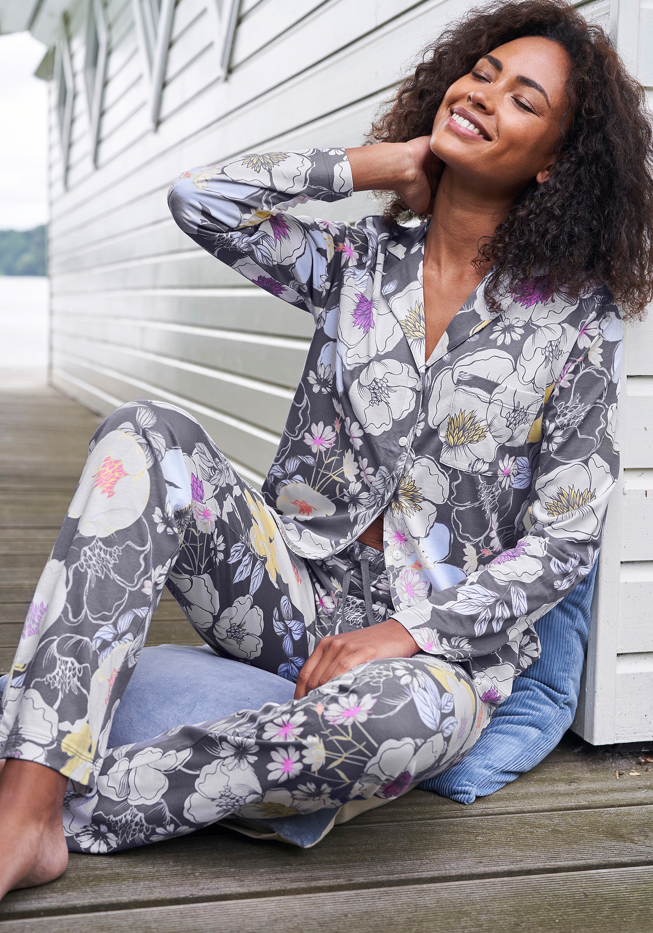 Vivance Dreams Pyjama 2-teilig, 2 pièces in schönem Muster