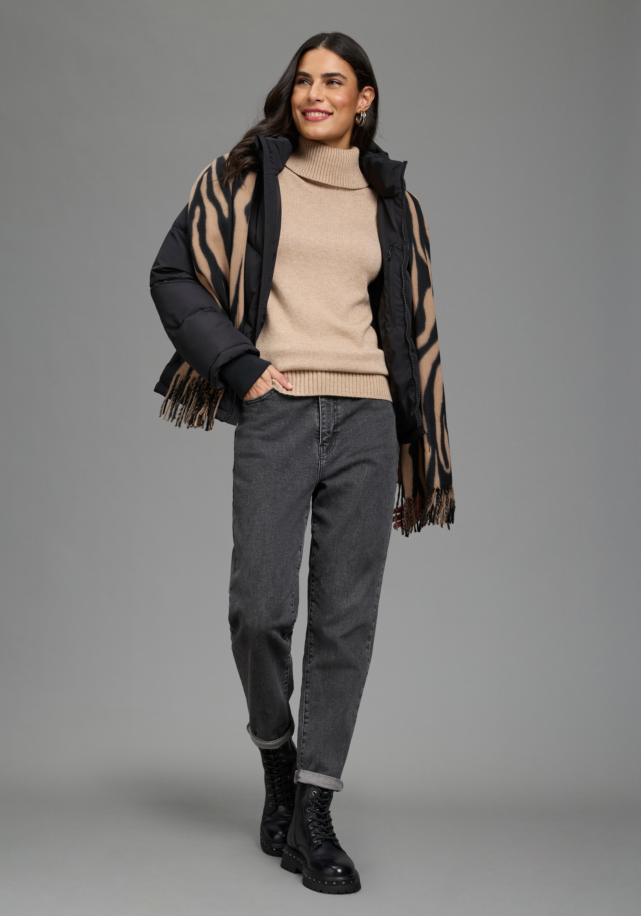 Polarino Steppjacke mit Kapuze Puffer Jacke mit Kapuze, figurumspielend, wärmend
