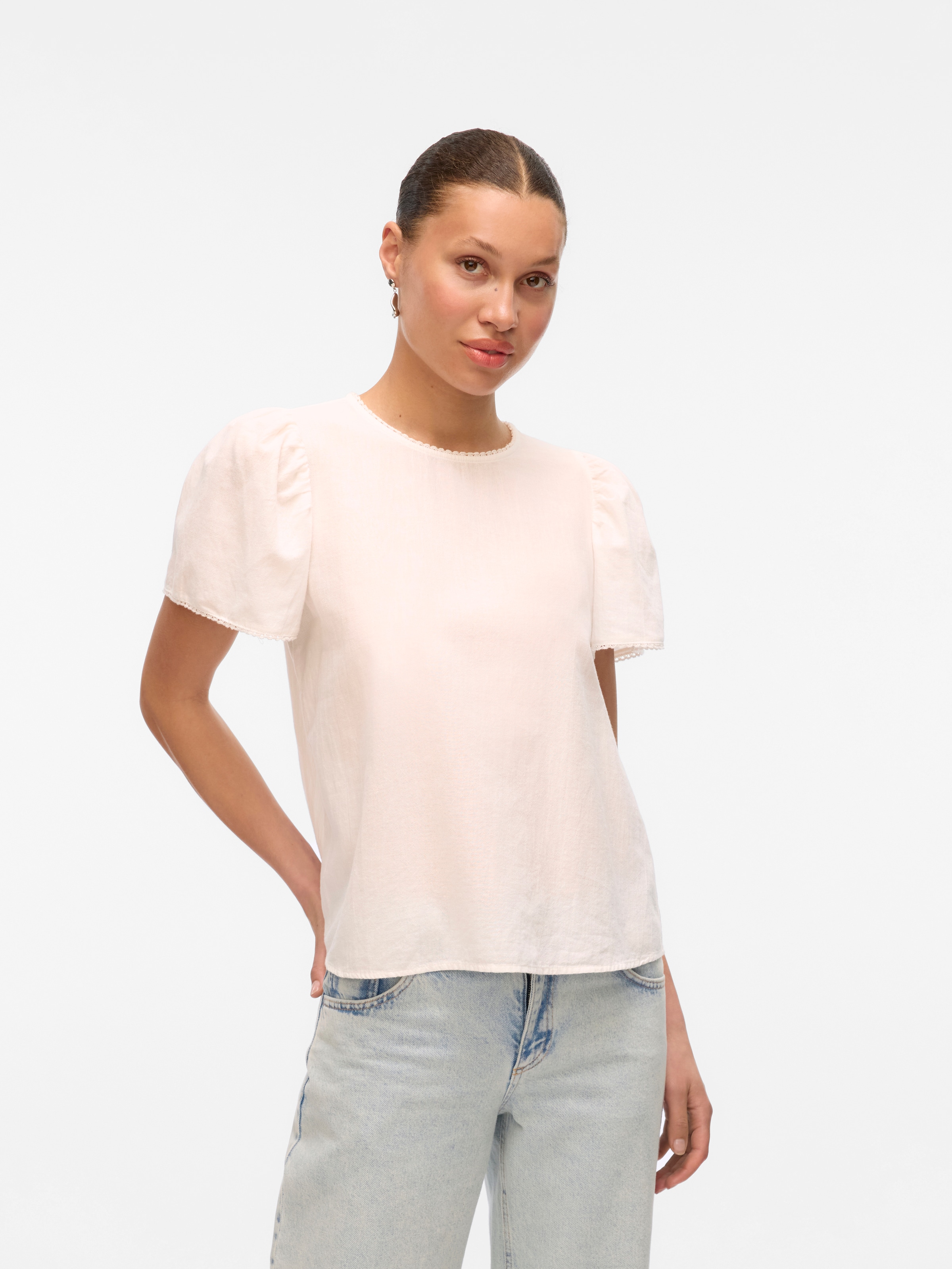 Image of Vero Moda Kurzarmbluse "VMPRETTY SS TOP WVN GA NOOS"