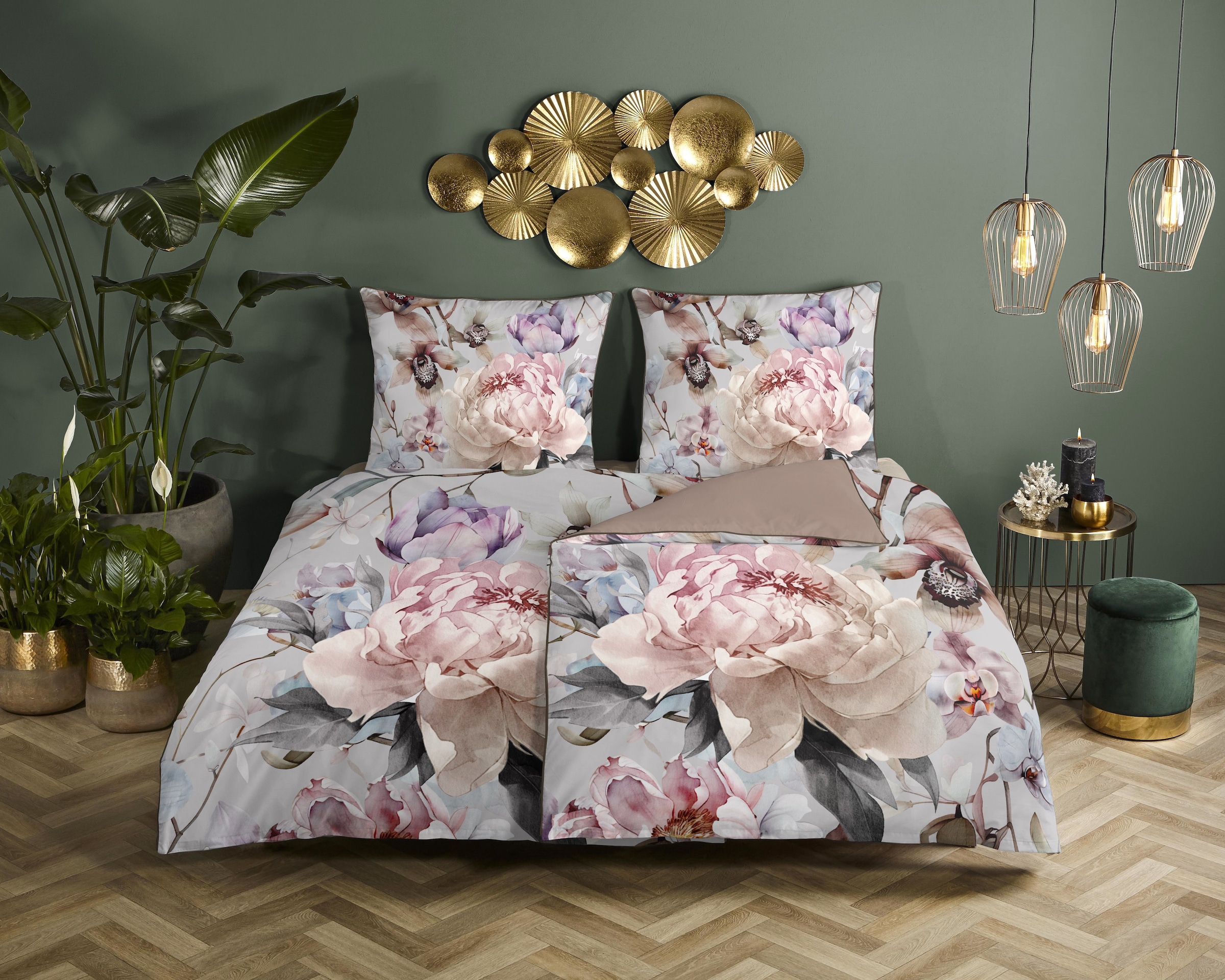 Descanso Wendebettwäsche »Colinda«, Satin, Reissverschluss, Paspel, Biese, Wendeoptik, Luxe, Blumen, grau