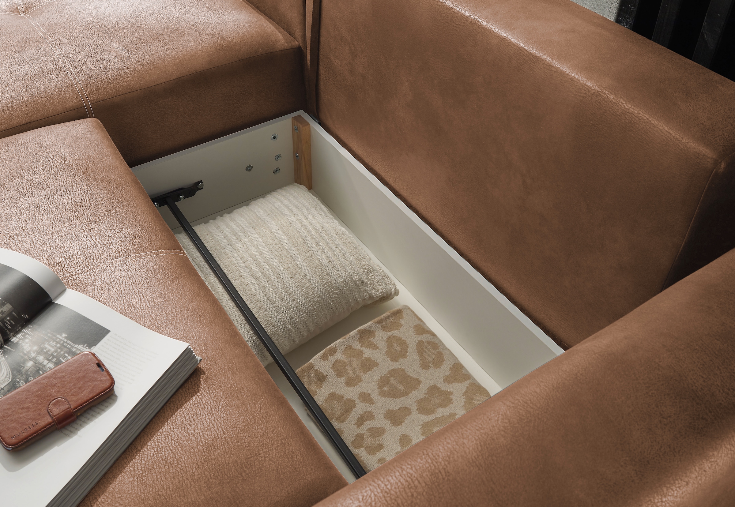 ED EXCITING DESIGN Ecksofa »Dolan L-Form«, mit Bettfunktion, Bettkasten & 2 Zierkissen