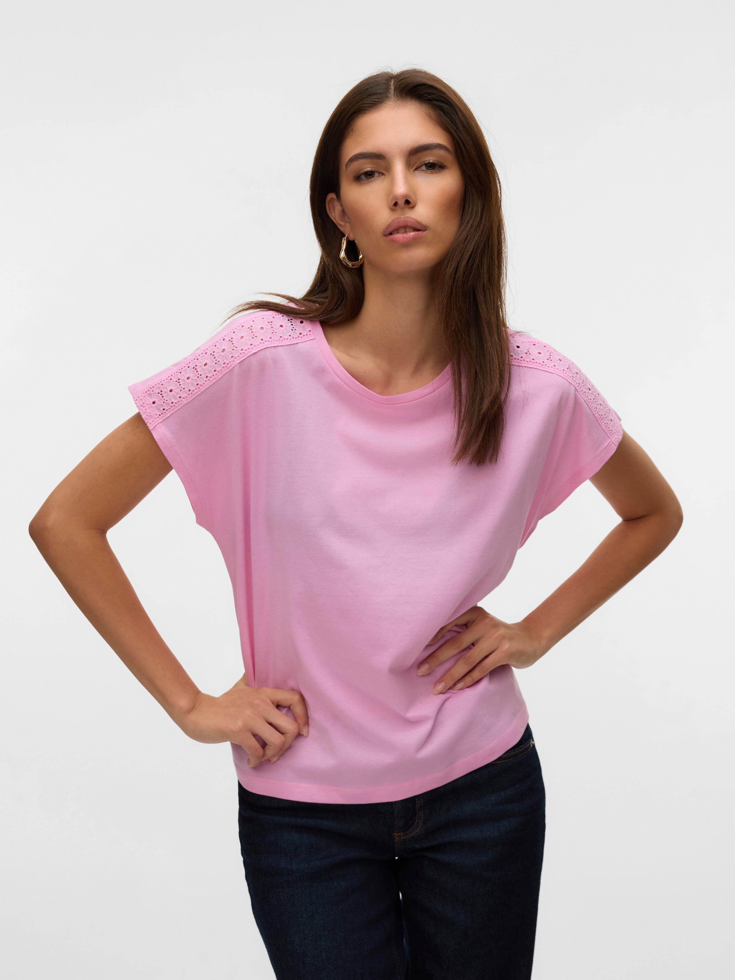 Image of Vero Moda Kurzarmshirt "VMEMMY SS LACE TAPE TOP JRS GA NOOS"