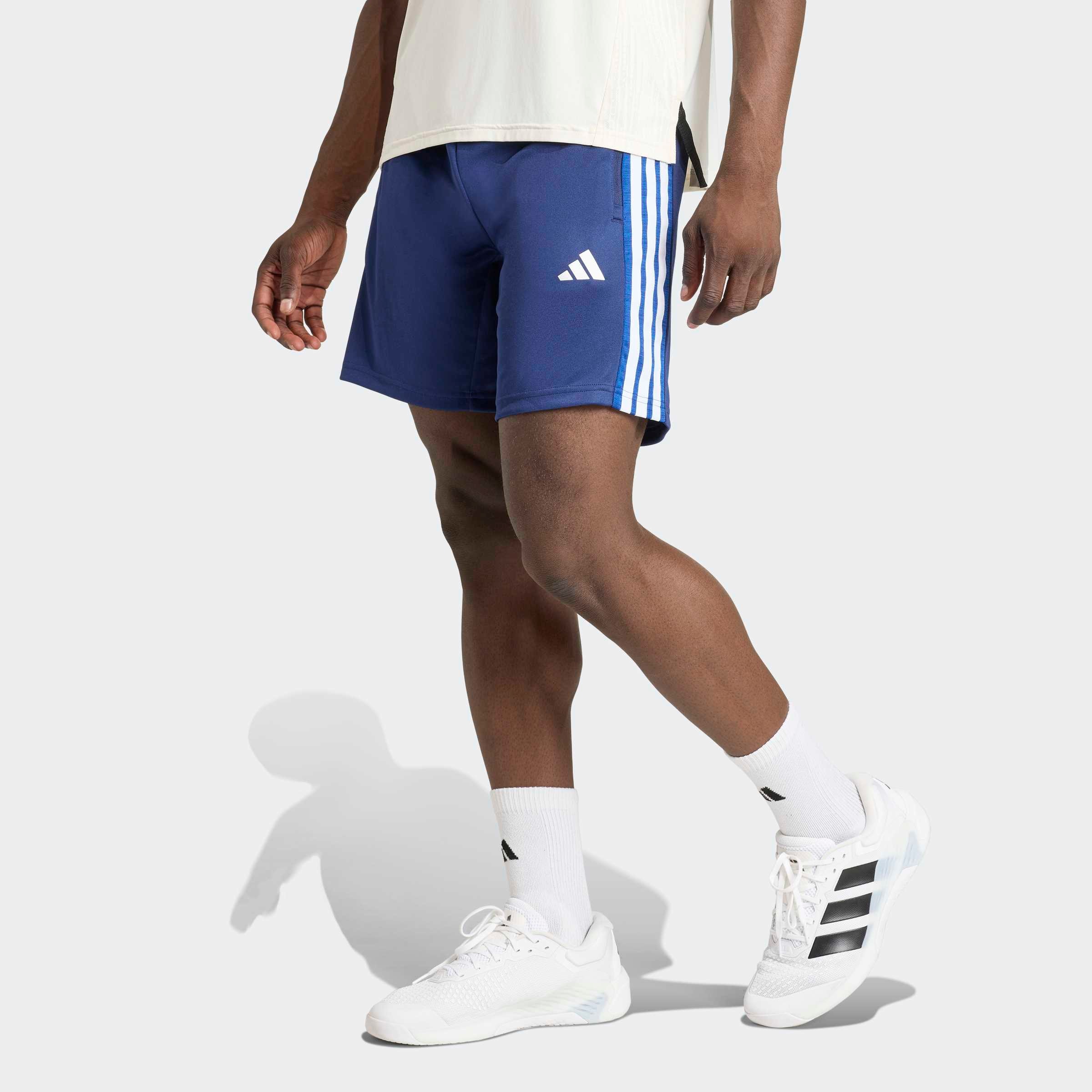 Image of adidas Performance Shorts "WORKOUT ESSENTIALS ALL-SET 3-STRIPES KNIT" für sportliche Aktivitäten, mit normal-weiter Passform, aus Polyester
