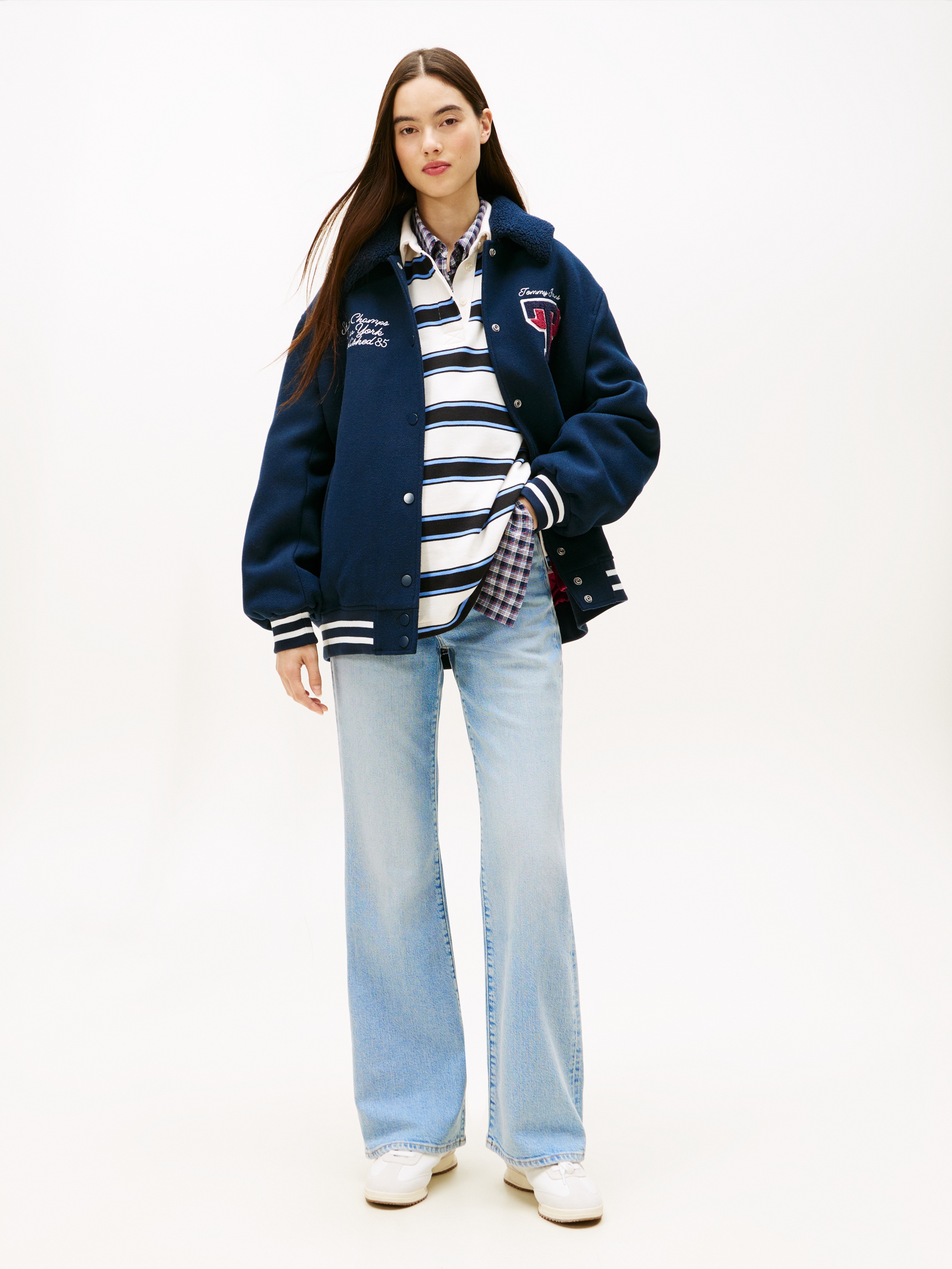 Tommy Jeans Jeans bootcut »BELLA HGH FLR« in ausgestellter Form