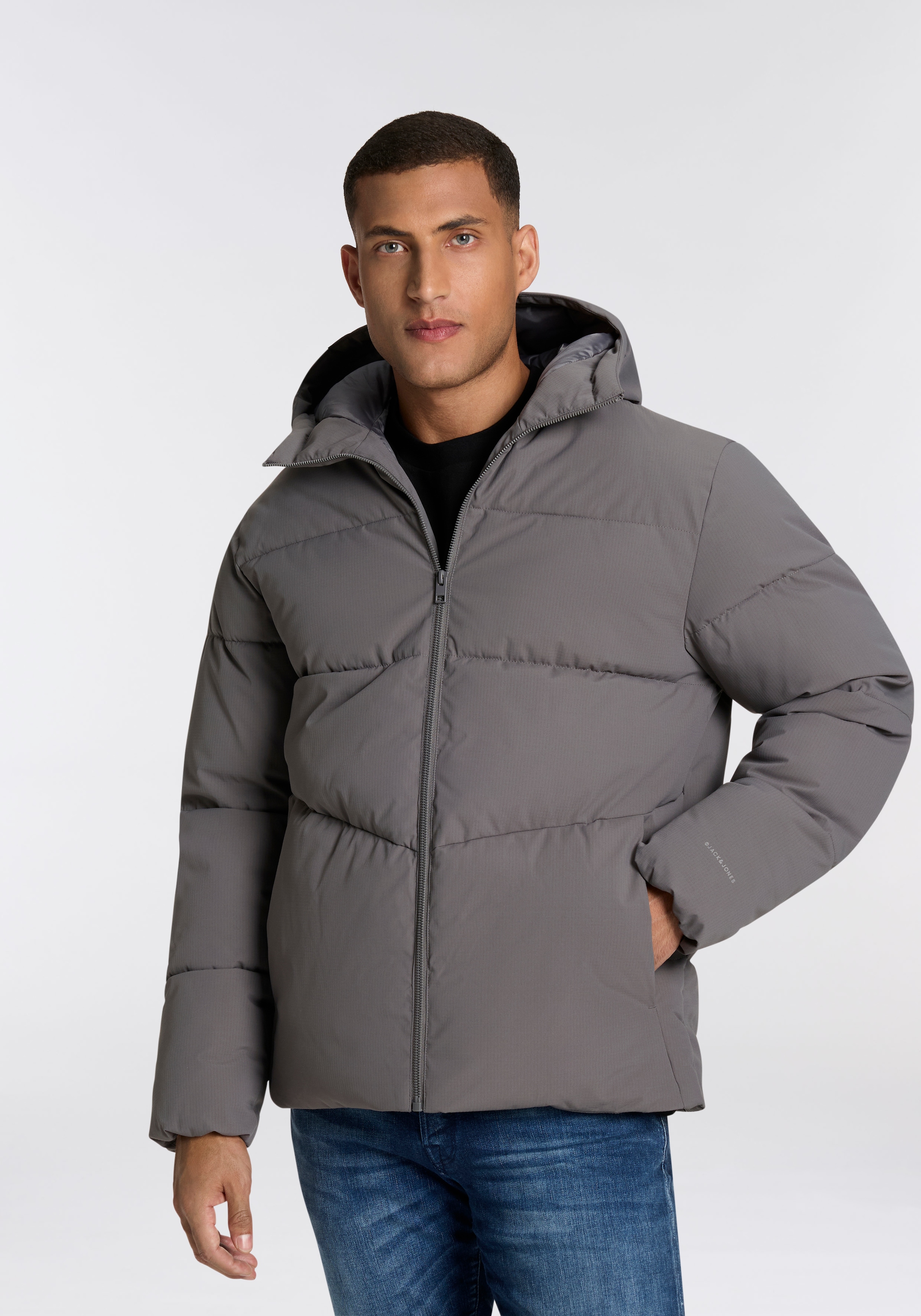 Image of Jack & Jones Steppjacke "JJGUARD – Steppjacke mit Wattierung und Reissverschluss" mit Kapuze modisch, regular fit, Web