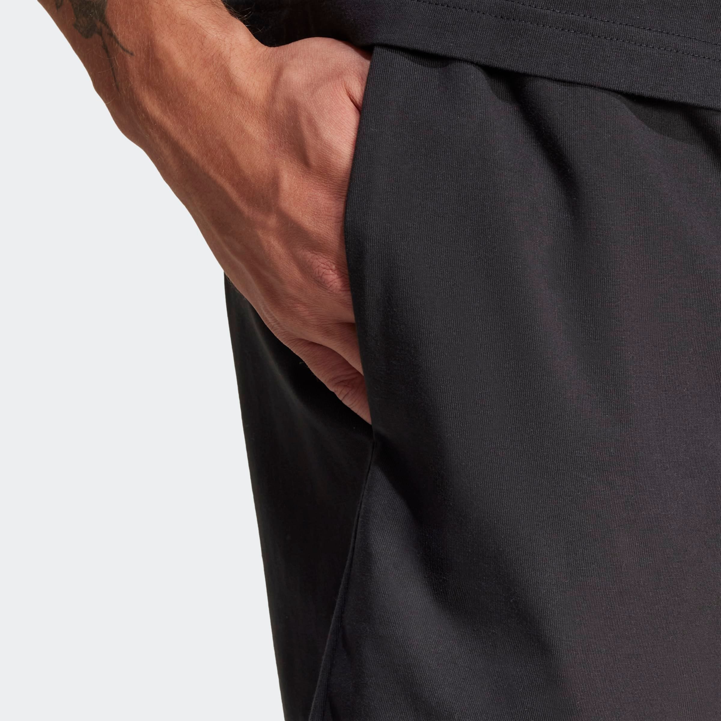 adidas Sportswear Shorts »ESSENTIALS LINEAR SINGLE JERSEY«