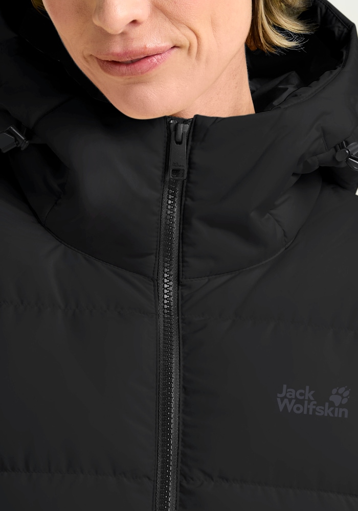 Jack Wolfskin Manteau en duvet »FROZEN PALACE COAT W RDS« avec un rembourrage en duvet de canard et plumes chaud, coupe-vent