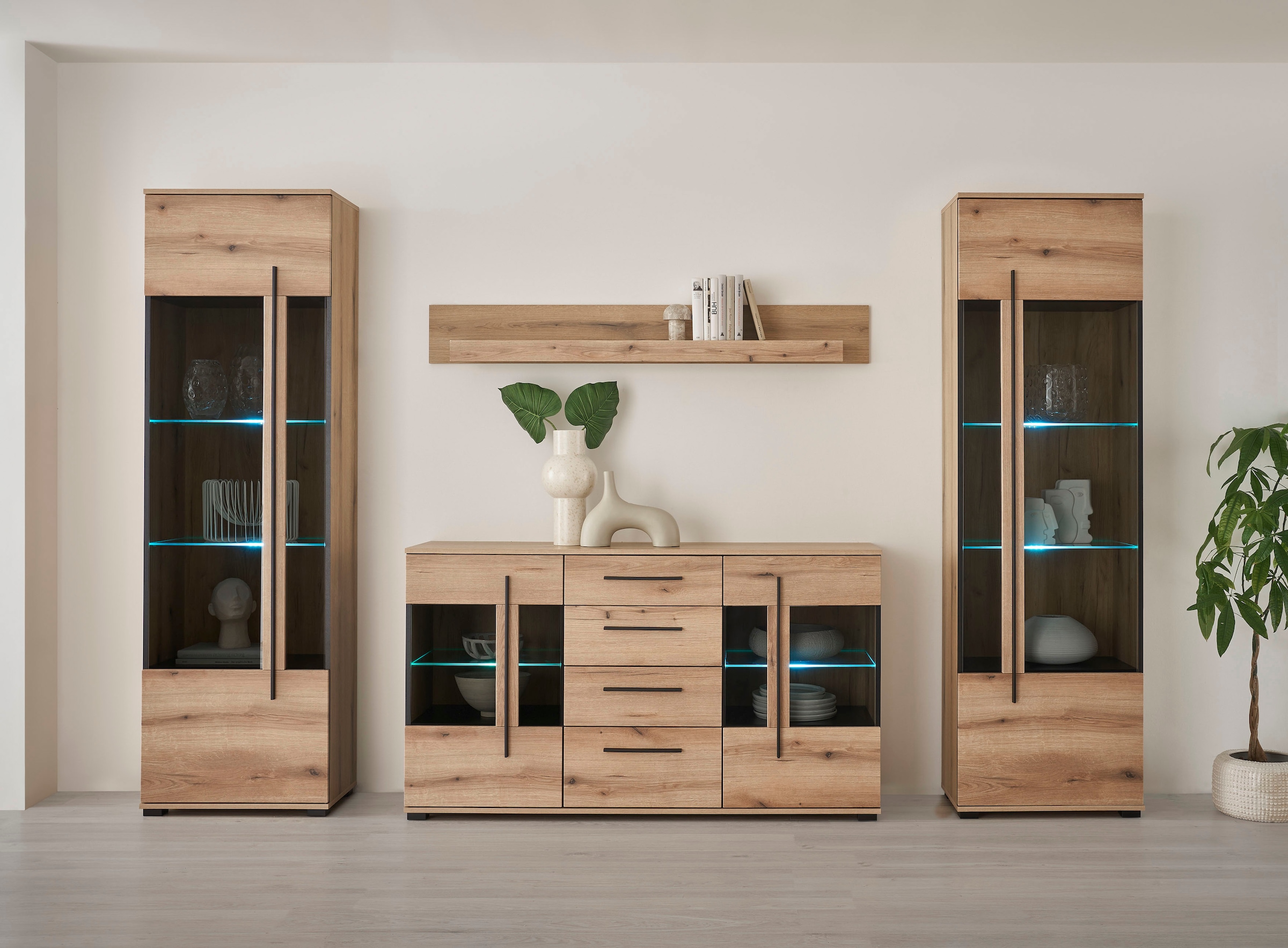 INOSIGN Wohnwand »Cantara, moderne Anbauwand, Wohnzimmer-Set, in Eiche Evoke oder Weiss«, (Set), enthält zwei Vitrinen, ein Sideboard und ein Wandboard