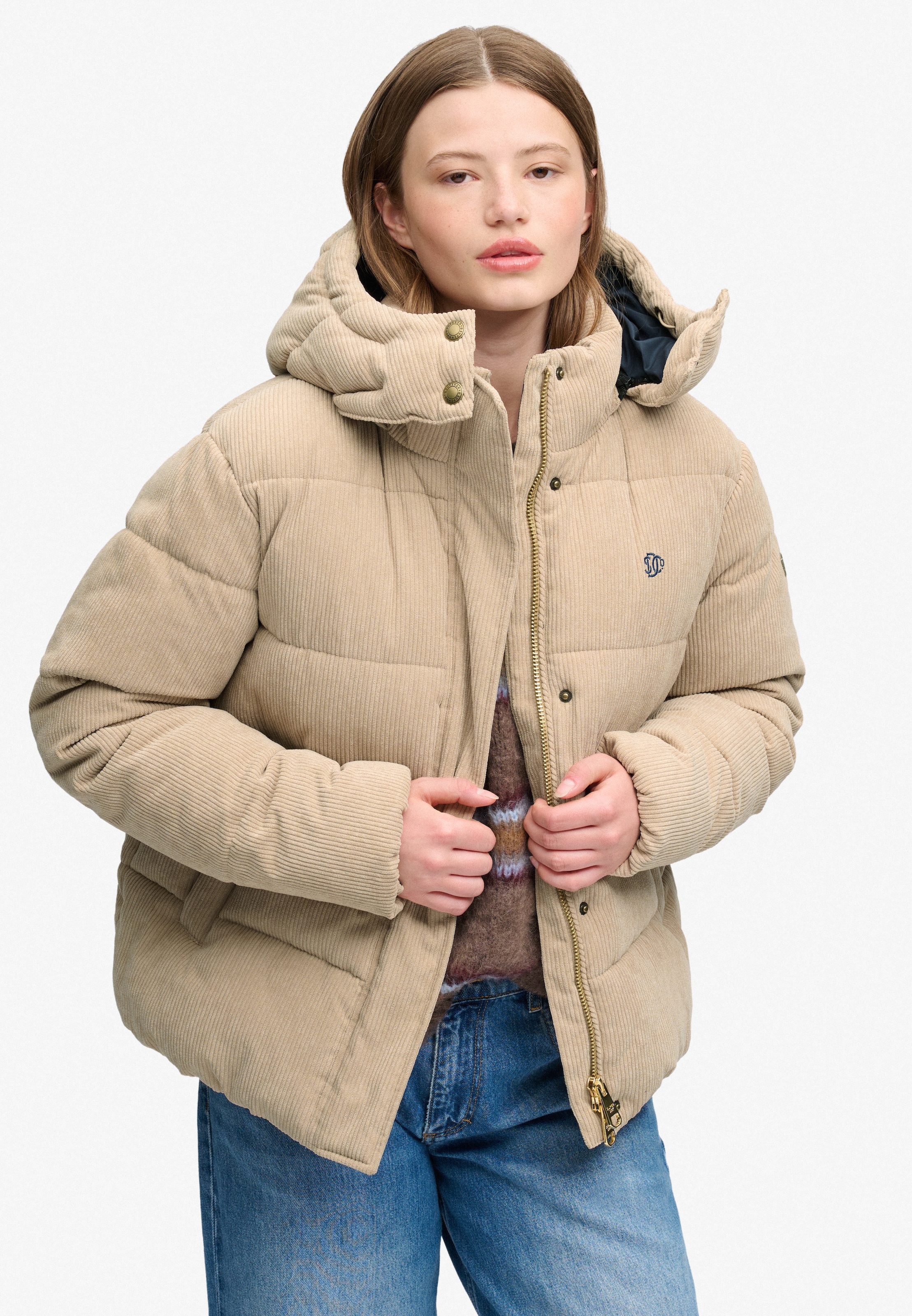 Superdry Steppjacke »PREMIUM HOOD CORD PUFFER JKT« Kunstfaser, relaxed fit, aus Cord