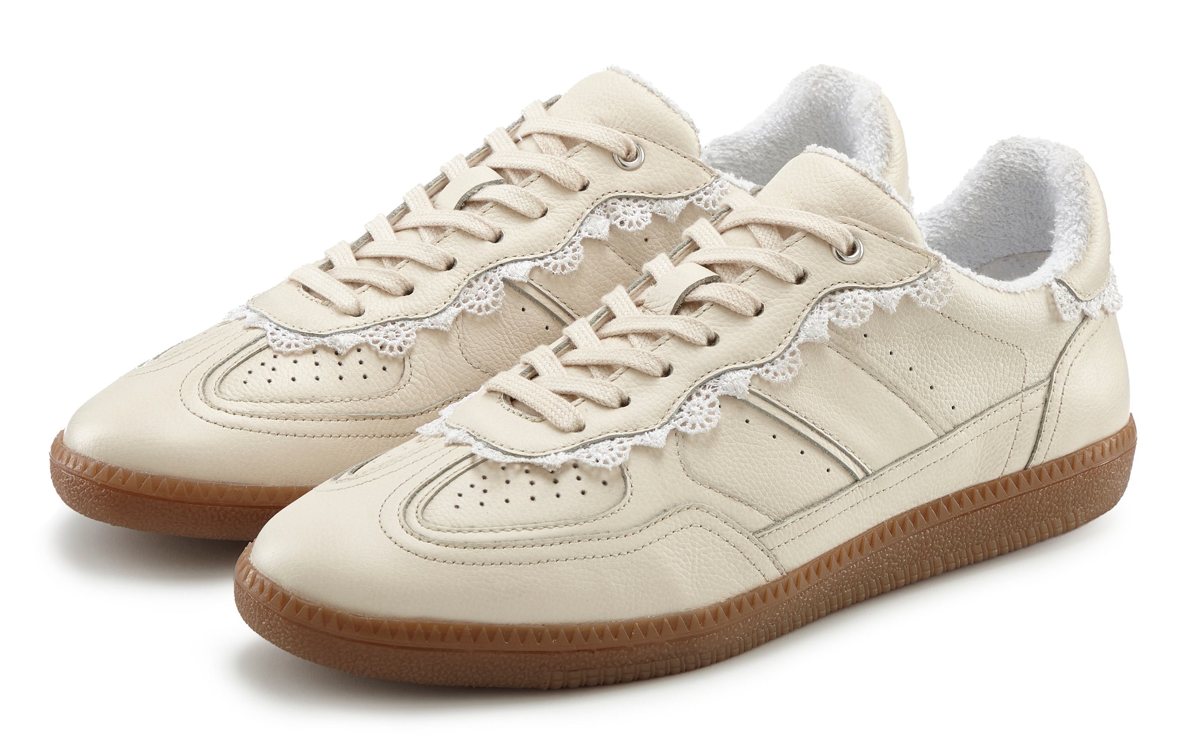 Image of LASCANA Sneaker "Freizeitschuh, Halbschuh" mit Lederanteil und Spitzen Details