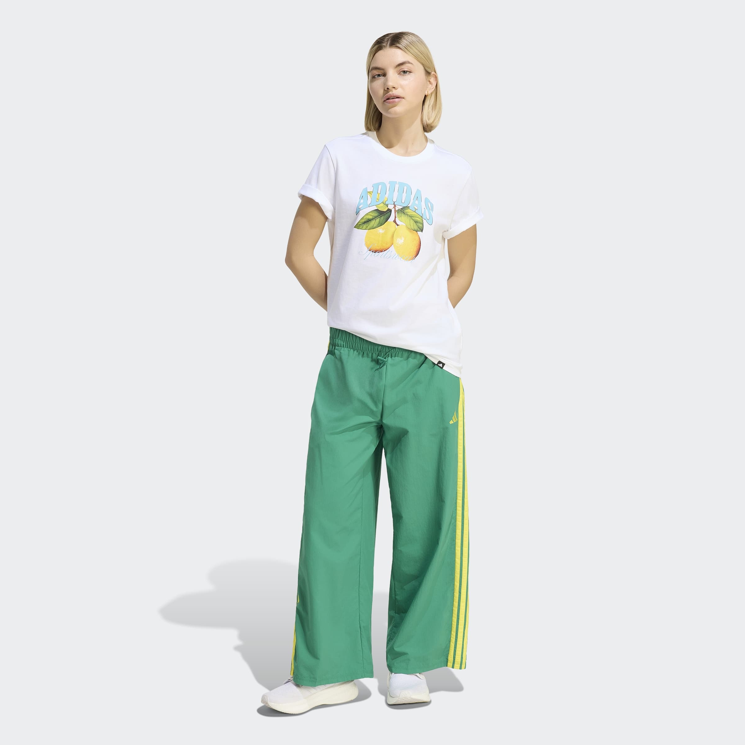 adidas Sportswear Sporthose »ESSENTIALS 3-STREIFEN WOVEN PARACHUTE«