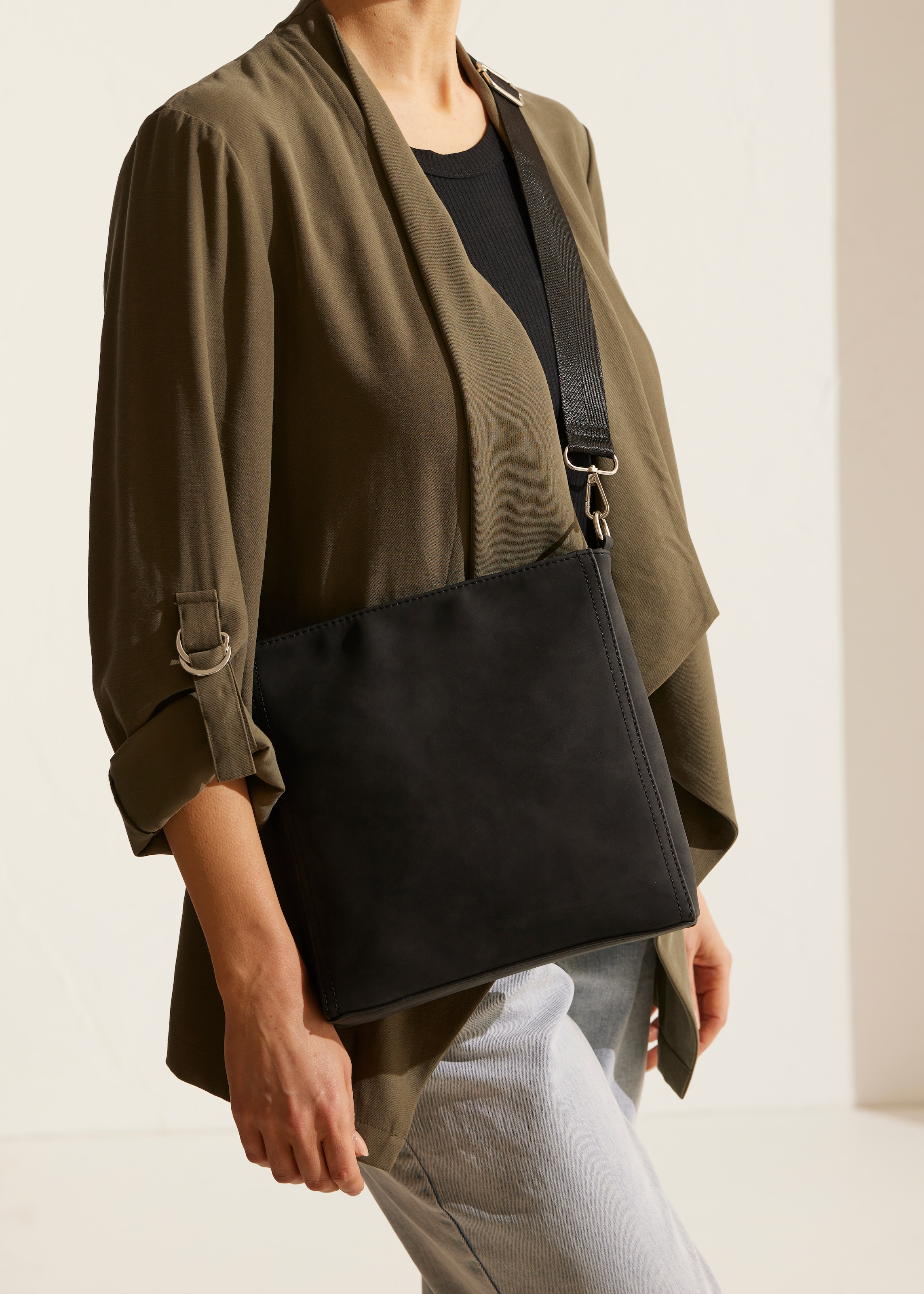 Vivance Umhängetasche "Schultertasche, Crossbody Bag, Minibag, Damentasche" Handtasche Damen zum Umhängen mit austauschbarem Schulterriemen VEGAN
