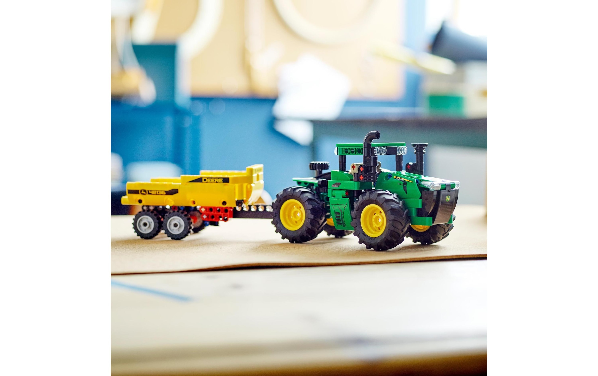 ♕ LEGO® Konstruktionsspielsteine »John Deere 9620R 4WD Tractor«, (390 St.)  versandkostenfrei auf