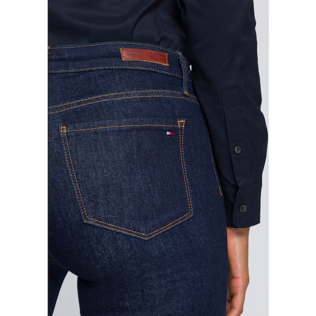 ♕ Tommy Hilfiger Skinny-fit-Jeans »HERITAGE COMO SKINNY RW«, mit Tommy  Hilfiger Logo-Badge versandkostenfrei auf