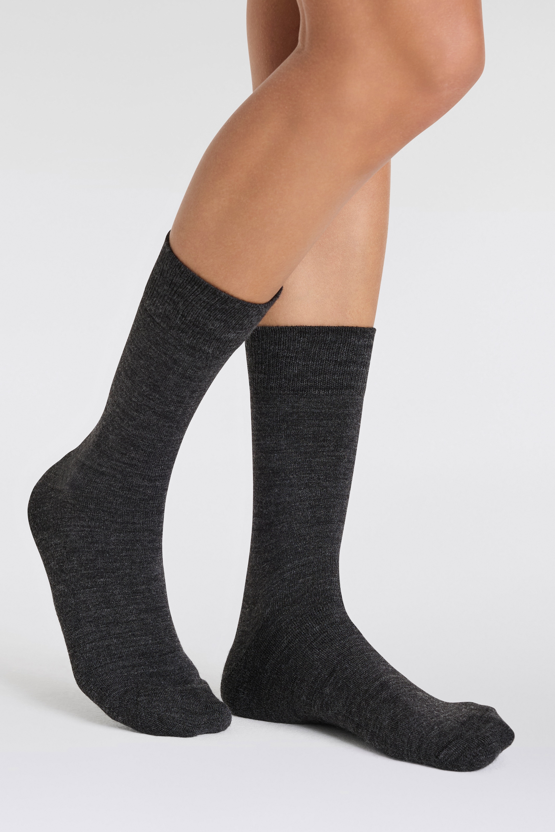 Apollo Basicsocken, (3er Pack), Unisex mit Stickerei und weichen Merinowoll-Anteil