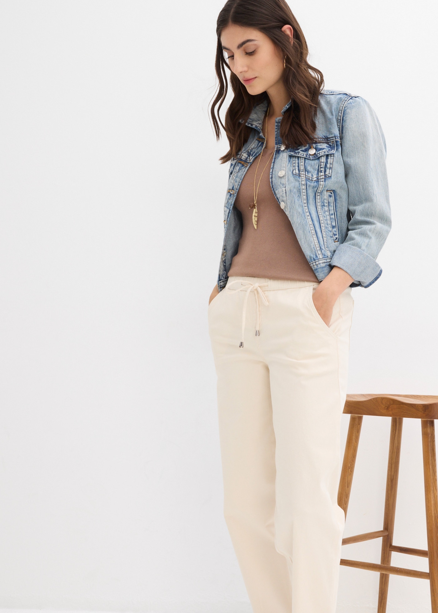 bonprix Loose-fit-Jeans 1 Barrel-Form, mit Gummibund, mit Elasthan-Anteil