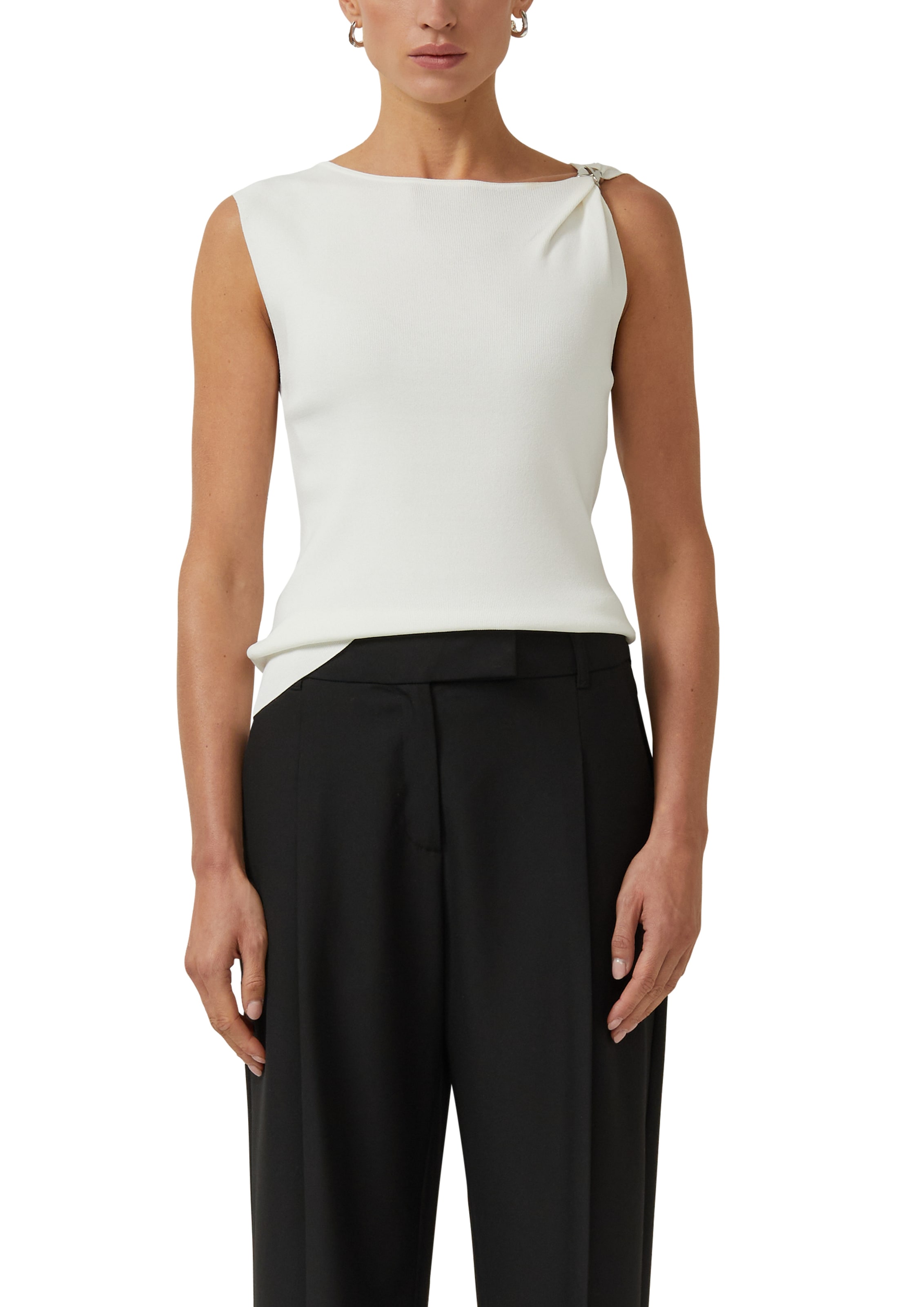 Image of s.Oliver BLACK LABEL Kurzarmshirt mit Träger Detail