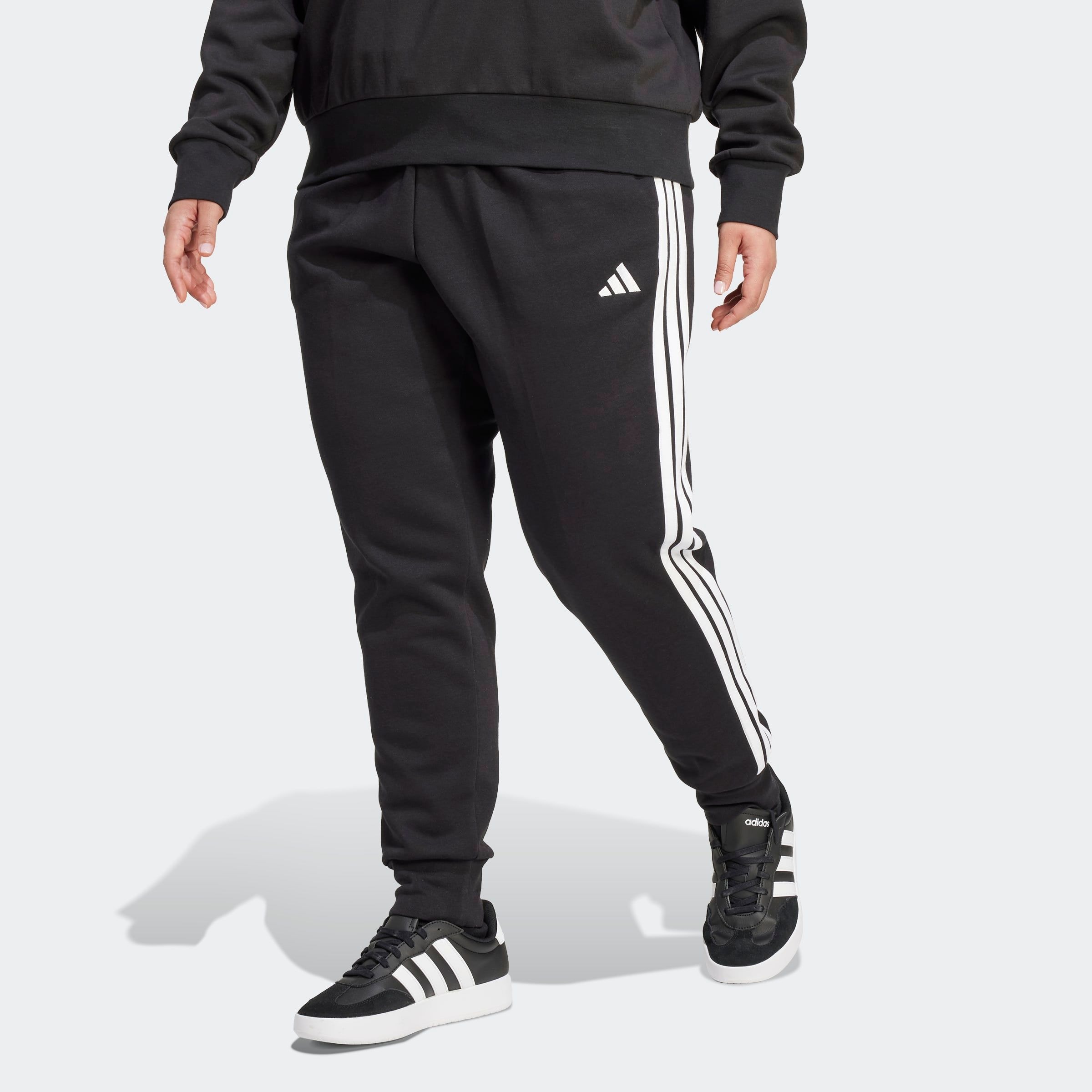 Image of adidas Sportswear Sporthose "ESSENTIALS 3-STREIFEN FLEECE SLIM (GROSSE GRÖSSEN)" schmal geschnitten, für Laufen, aus weichem Baumwollmix