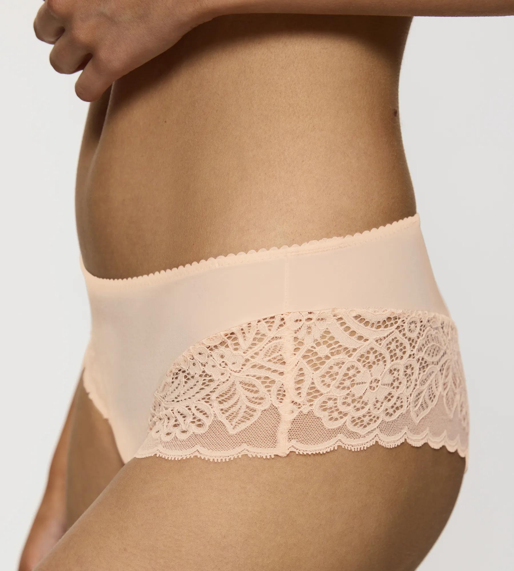 Triumph Hipster »Amourette Spotlight X« détails floraux en dentelle, finitions ondulées