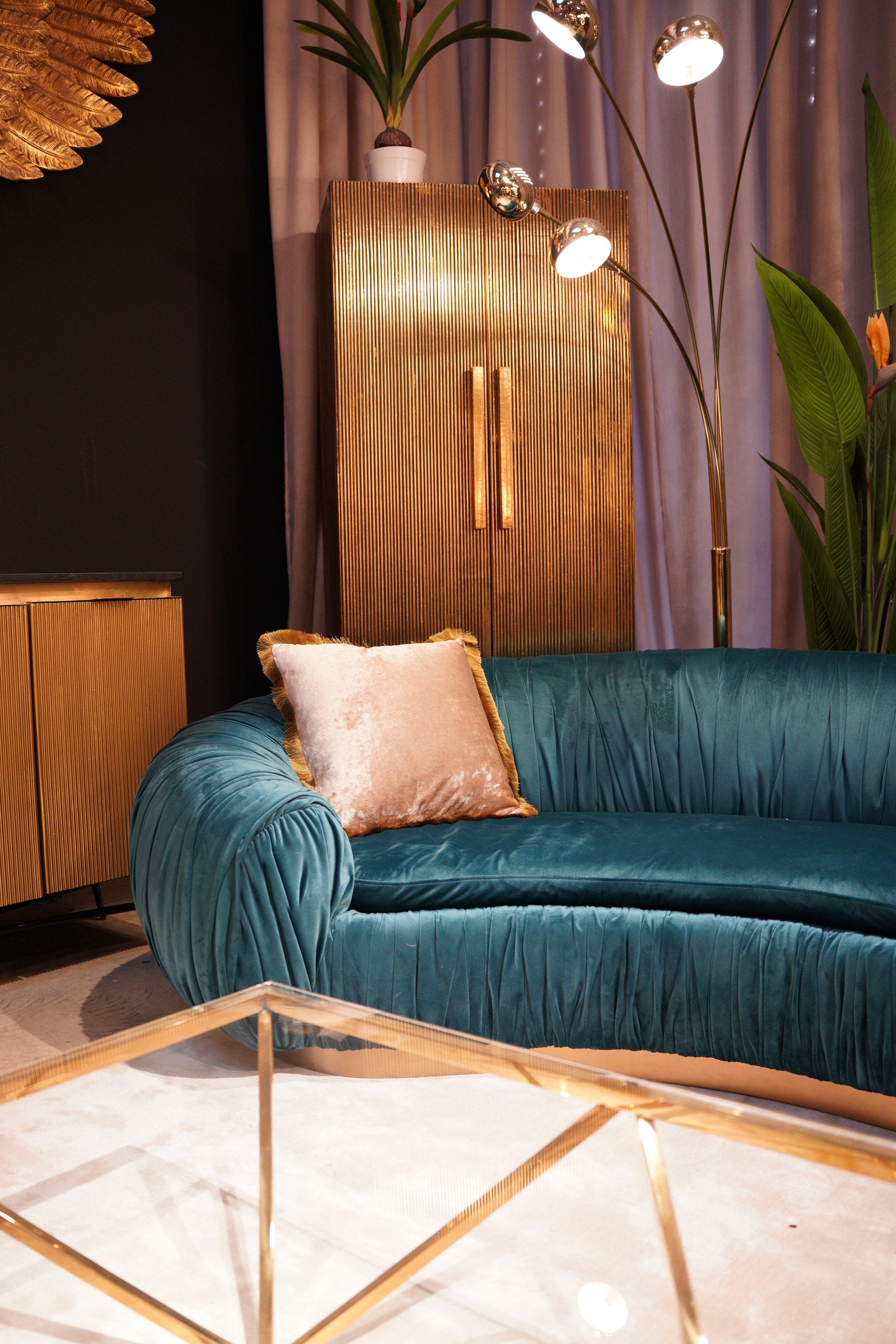Kare Design Coussin décoratif »Cannes, Kissenhülle mit Füllung, in zwei Grössen« stützt Kopf und Nacken angenehm und sorgt für erholsamen Schlaf