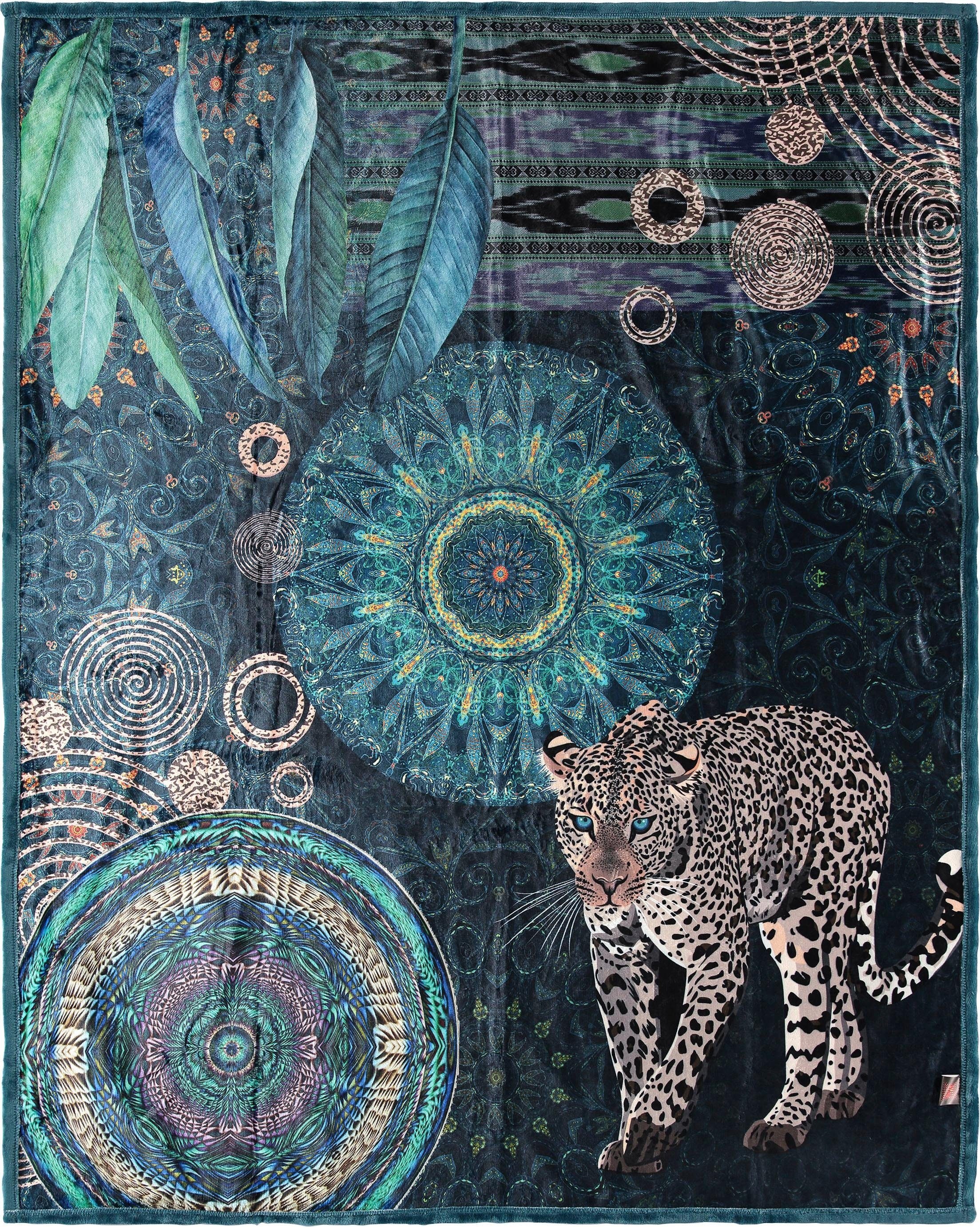 Image of hip Plaid »Imena«, mit Mandalas und Schneeleopard, Kuscheldecke bei Ackermann Versand Schweiz